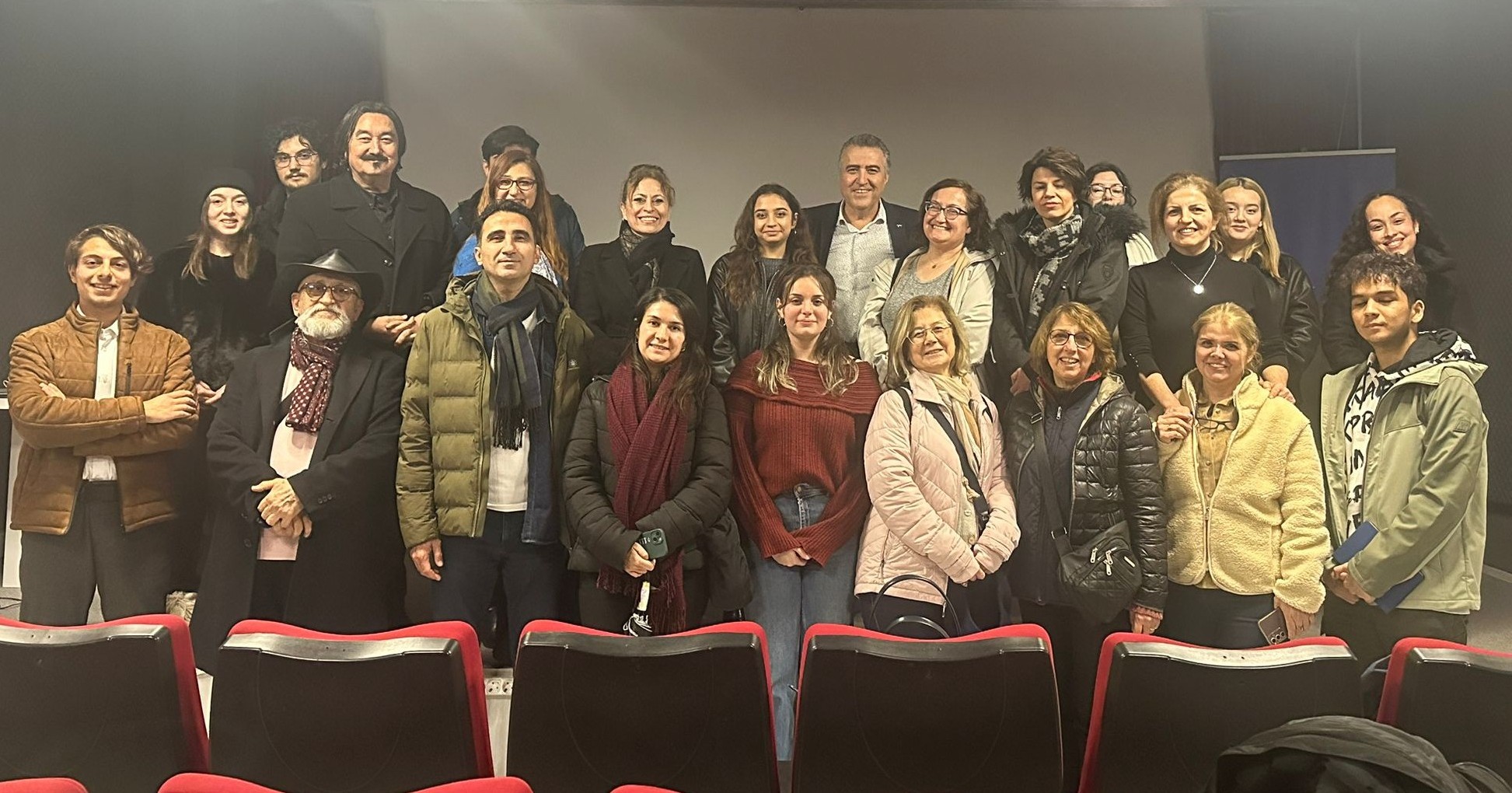 İzmir Gazeteciler Cemiyeti (İgc) Basın Akademisi, Şubat–Nisan 2026 Dönemi Eğitimleriyle Meslektaşlarını Bir Araya Getirdi. (2)