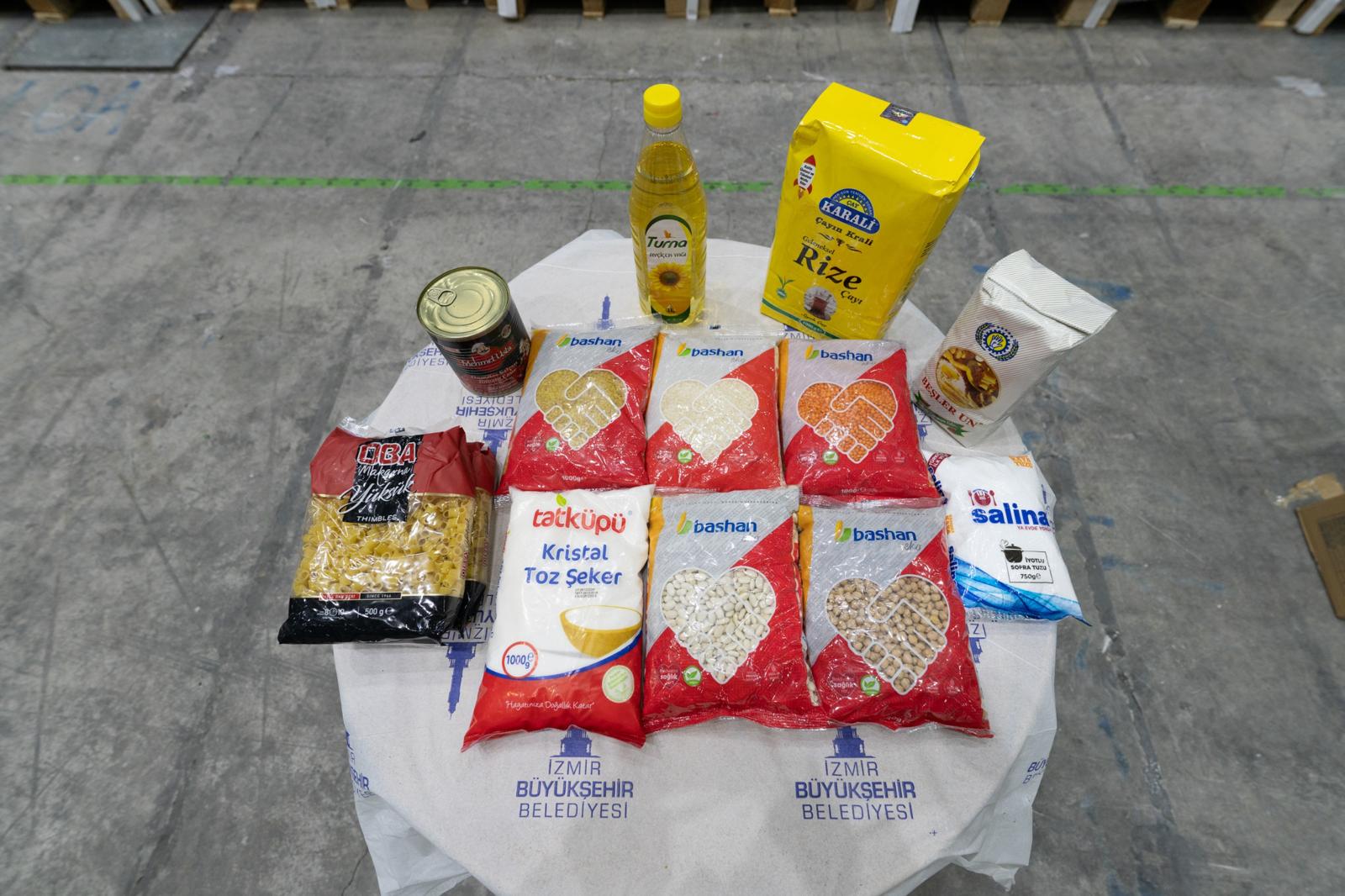 İzmir’de 65 Bin Haneye Ramazan Gıda Desteği Başladı (9)