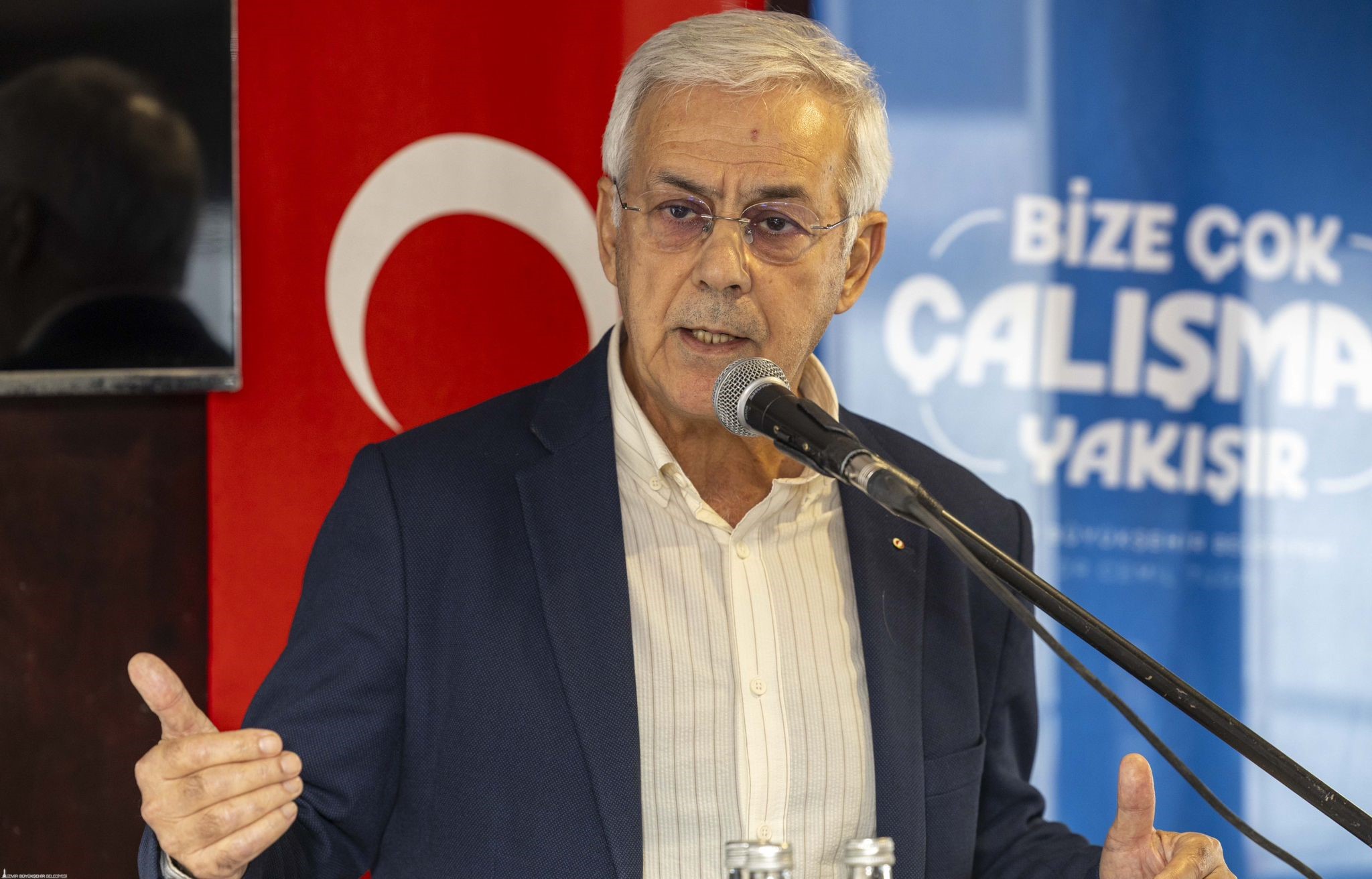 İzmir'de 'Bileşik Kaplar' Etkisi Su Baskınlarını Tetikledi (2)