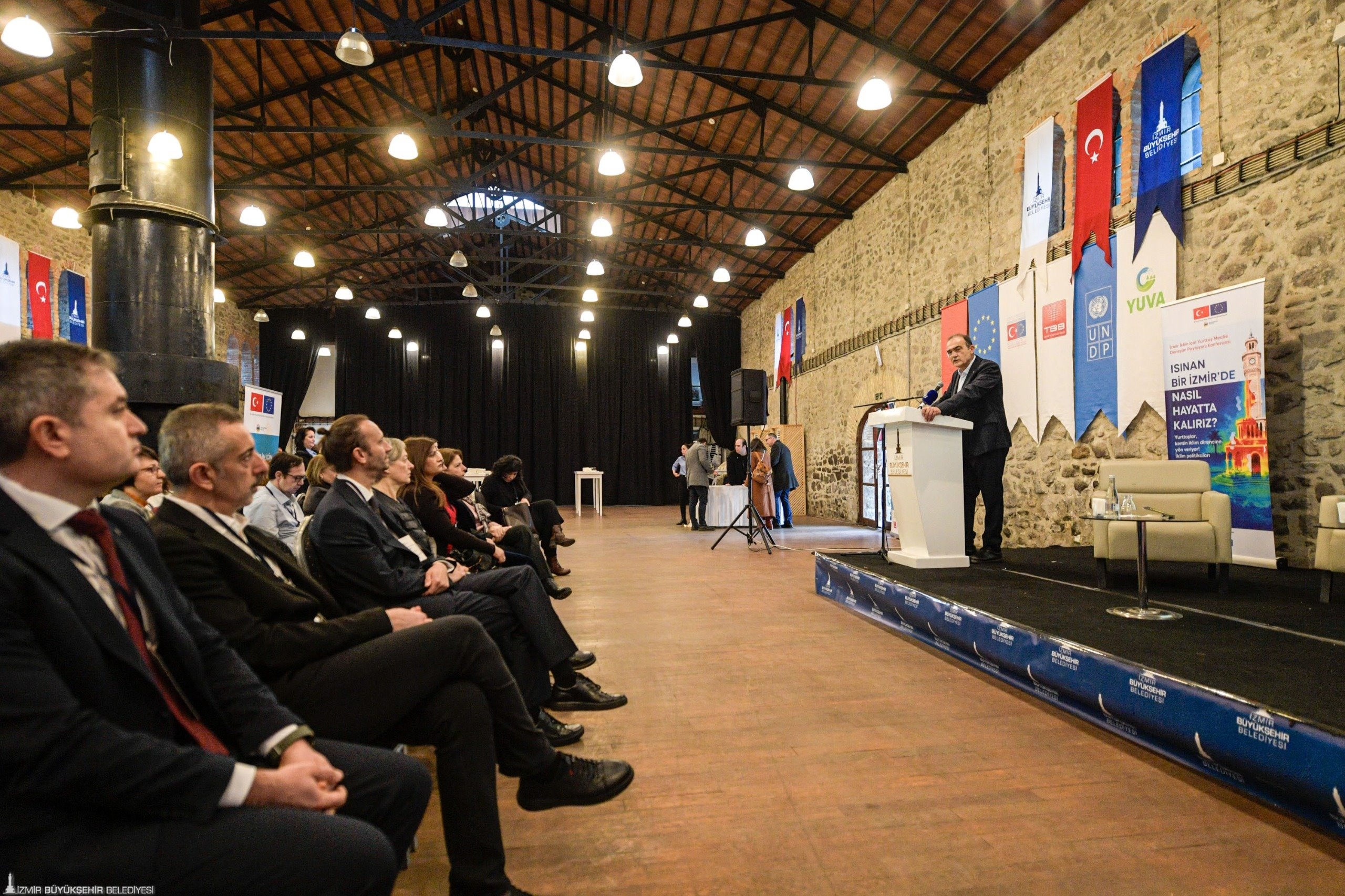 İzmir'de Iklim Seferberliği