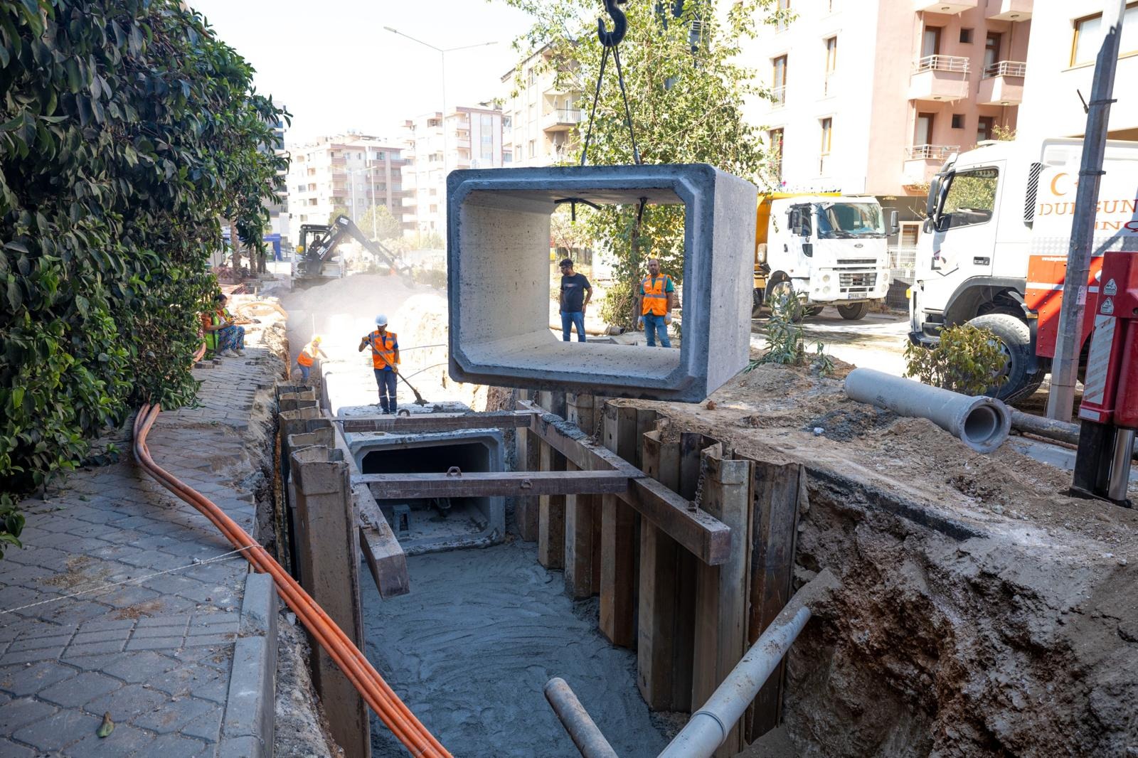 İzmir’i Yağmura Hazırlayan 2,5 Milyarlık Hamle 333