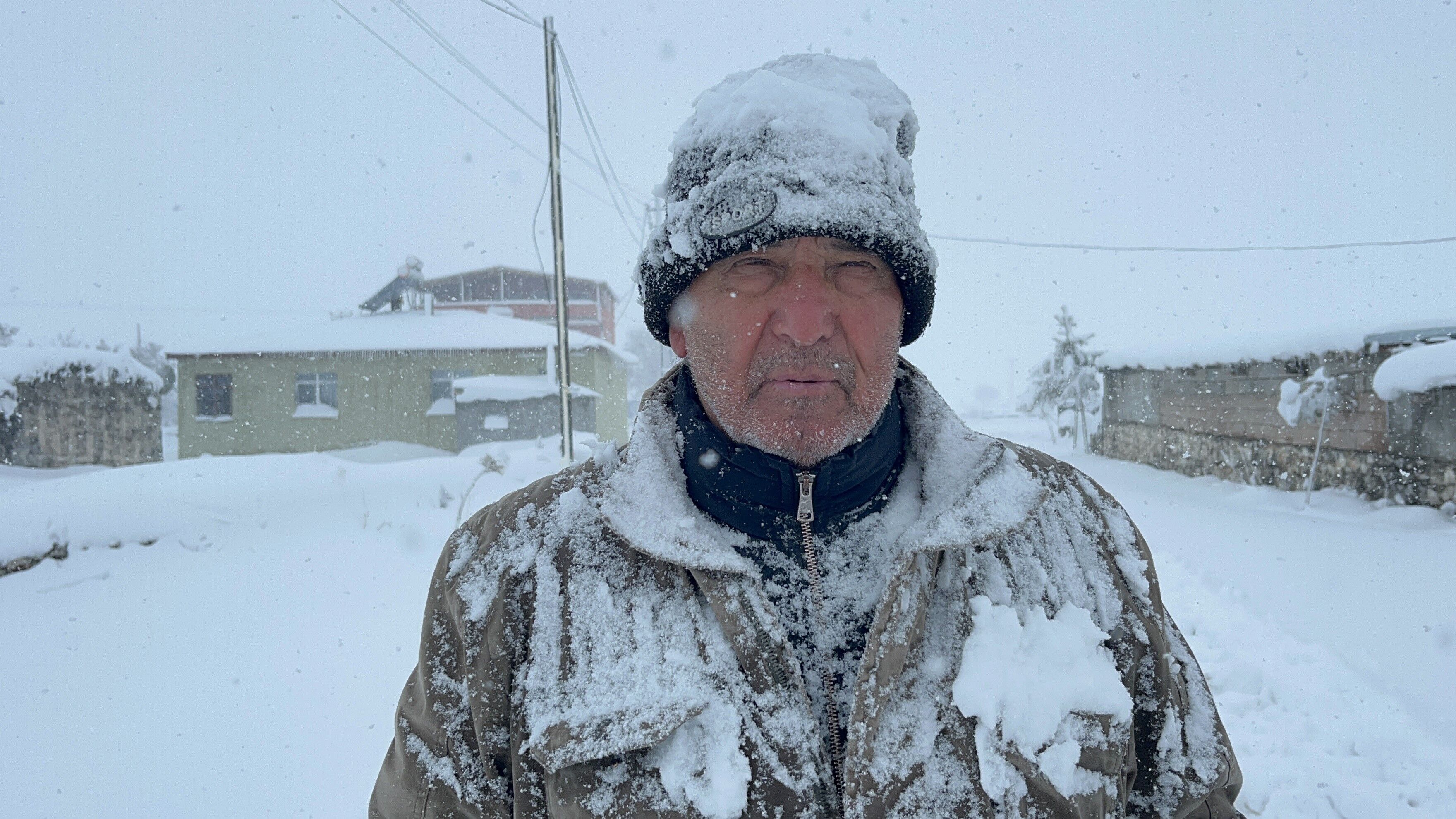 Kars Beyaza Gömüldü 70 Köy Yolu Kapandı (4)
