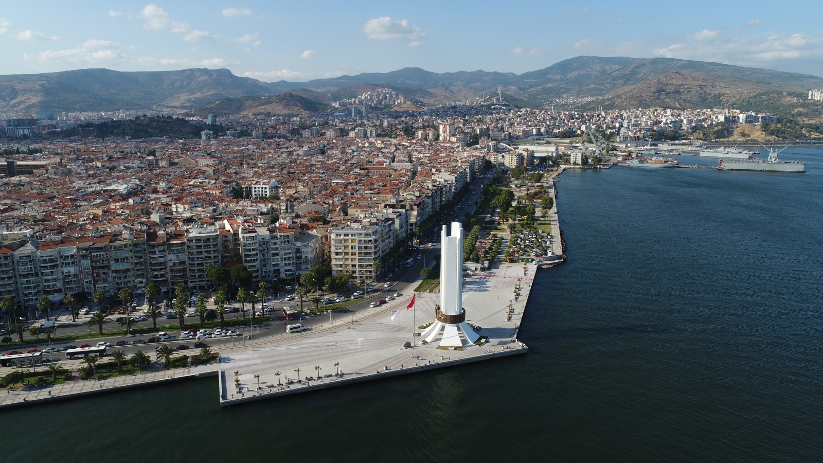 Karşıyaka Belediyesi’nde E Ruhsat Dönemi Başlıyor (4)