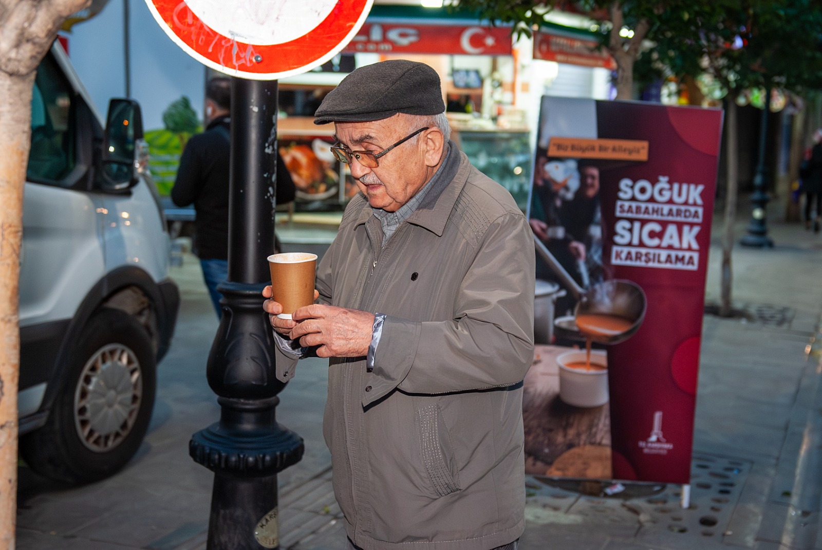 Karşıyaka Belediyesi’nden Sıcacık Destek (6)