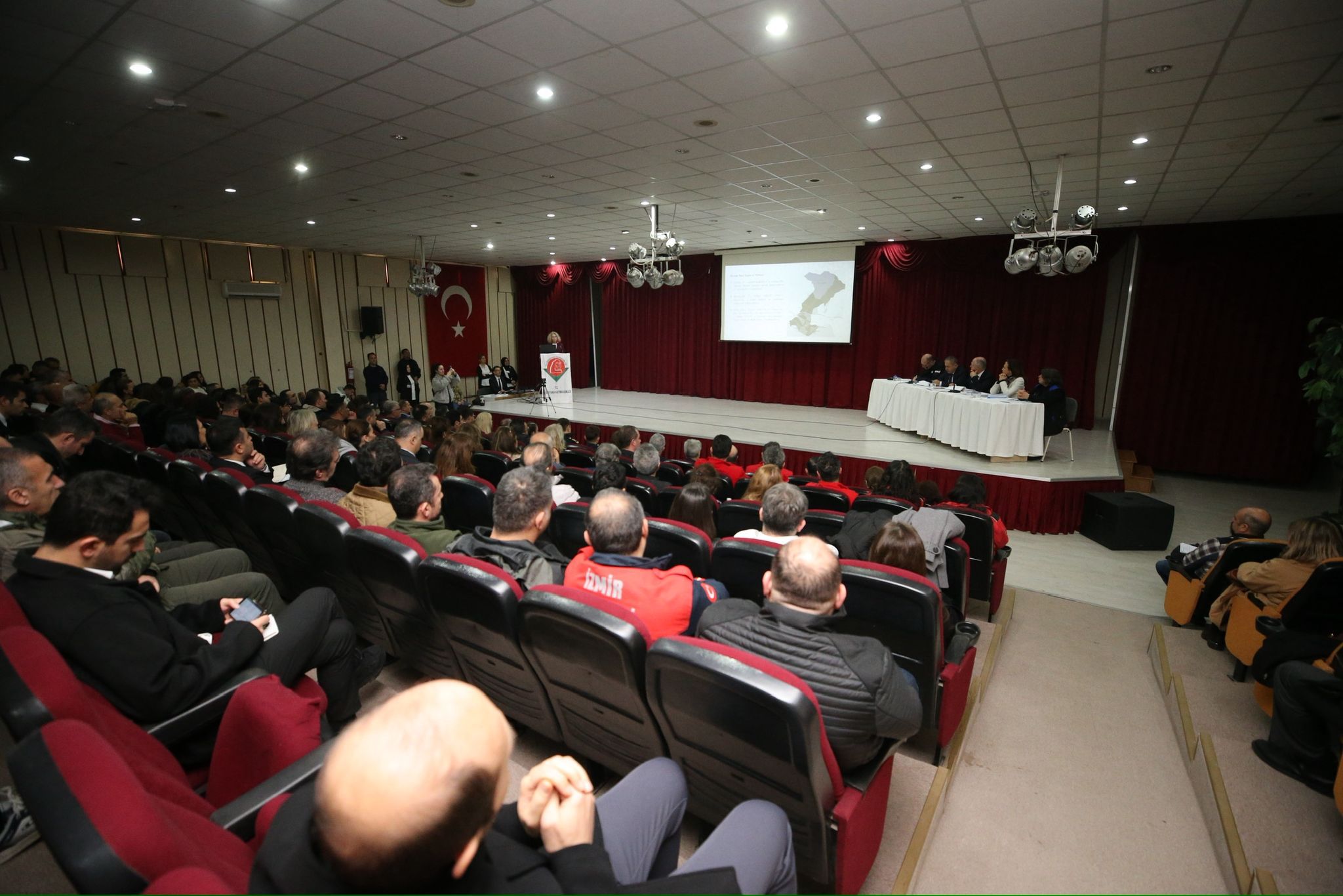 Karşıyaka’da Afetlere Karşı Ortak Akıl Zirvesi (4)