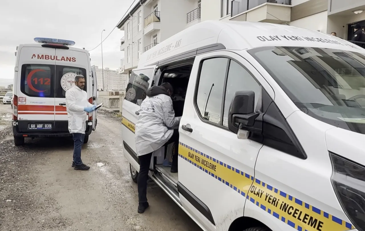 Kayıp Olarak Aranıyordu... Evinde Silahla Vurulmuş Halde Ölü Bulundue3