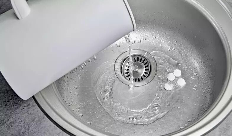 Kaynar Su Contalara Zarar Verebilir