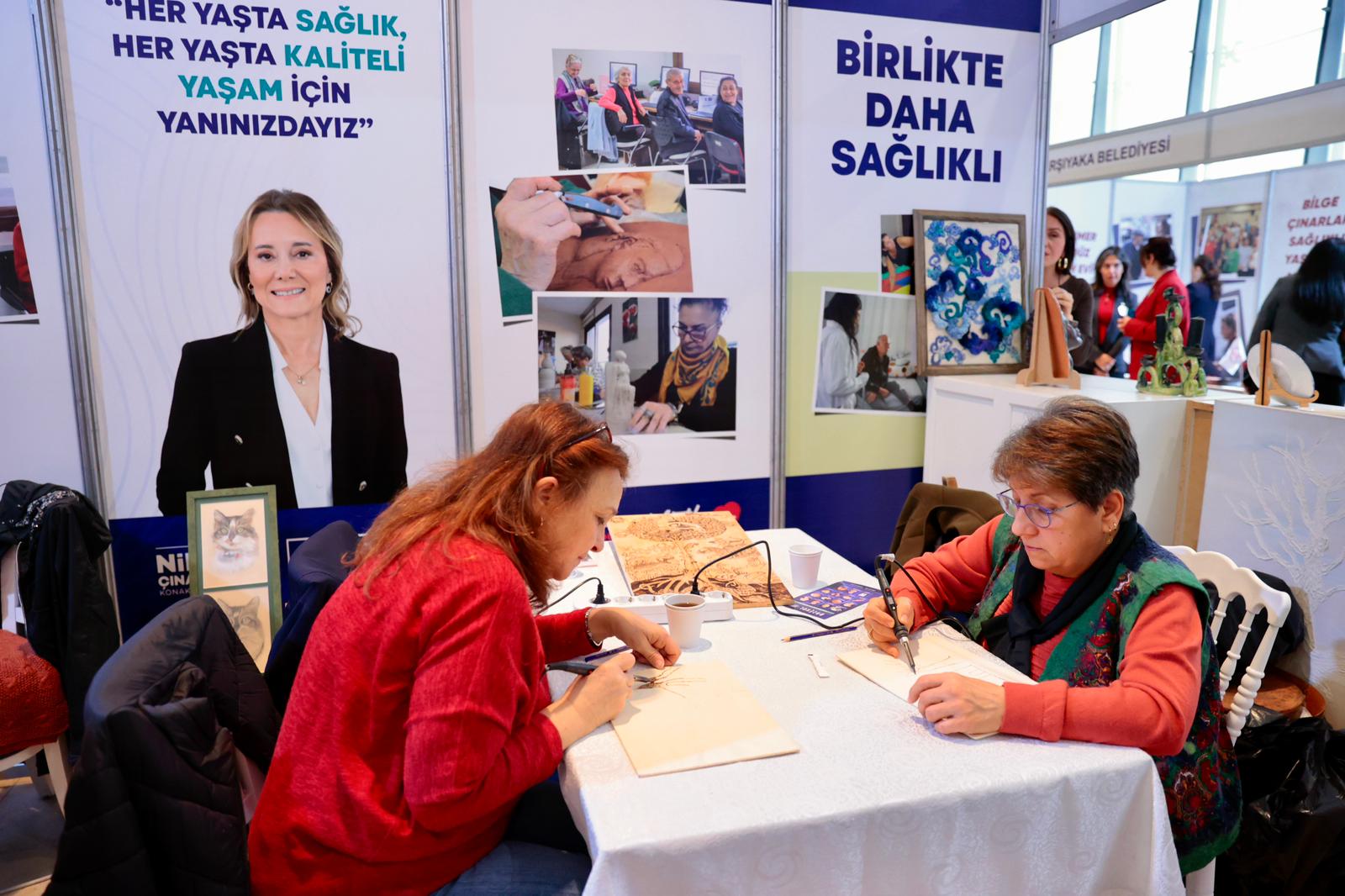 Konak Belediyesi, İleri Yaş Sağlıklı Yaşam Merkezi Üyeleriyle Pal Expocare Yaşlı Bakım Ve Sağlıklı Yaş Alma Fuarı’nda Dikkat Çeken Bir Performans Sergiliyor. (4)
