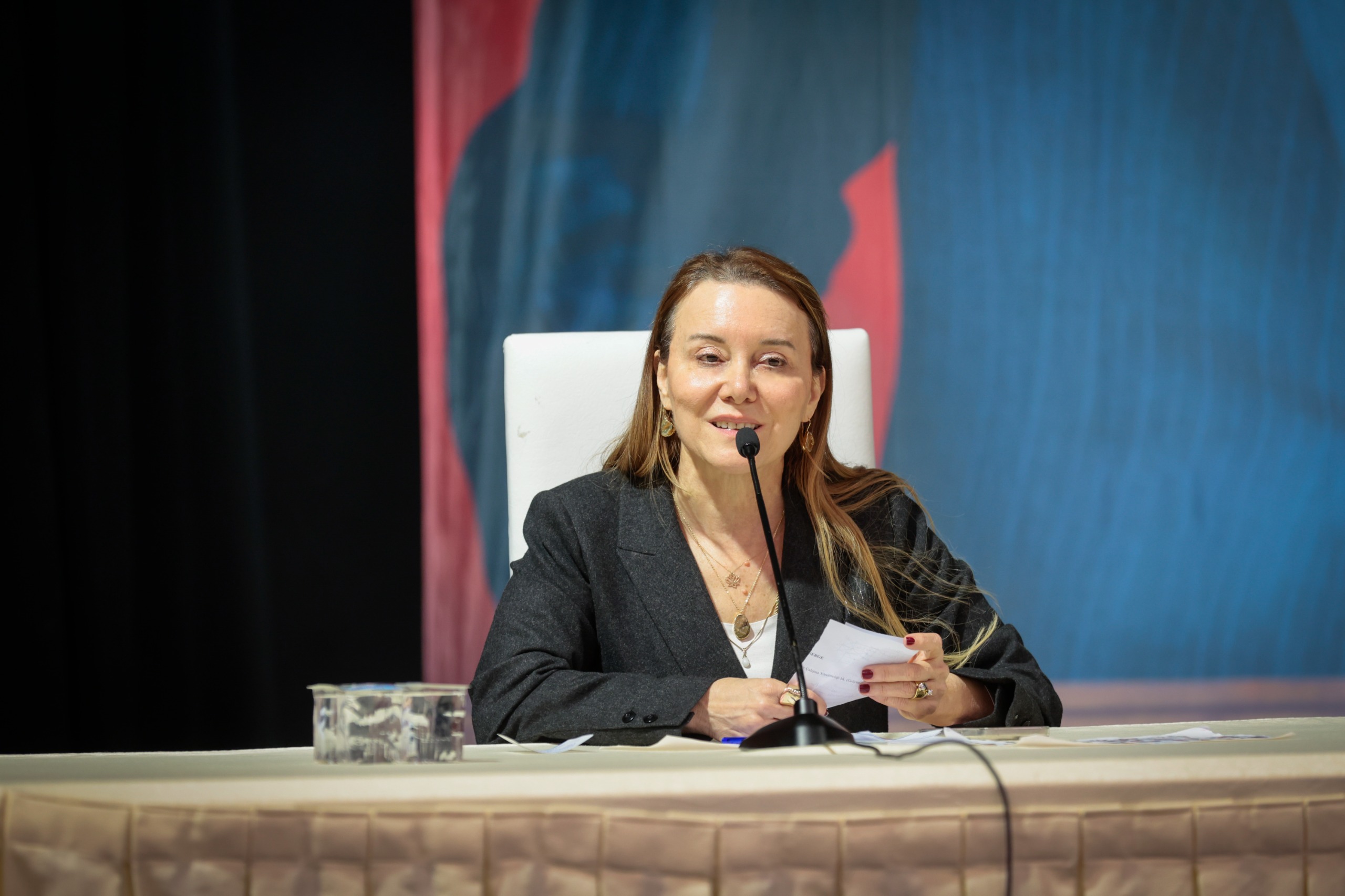 Konak Meclisi’nde deprem ve dirençli kentler vurgusu “Ülkenin tek gündemi bu olmalı”