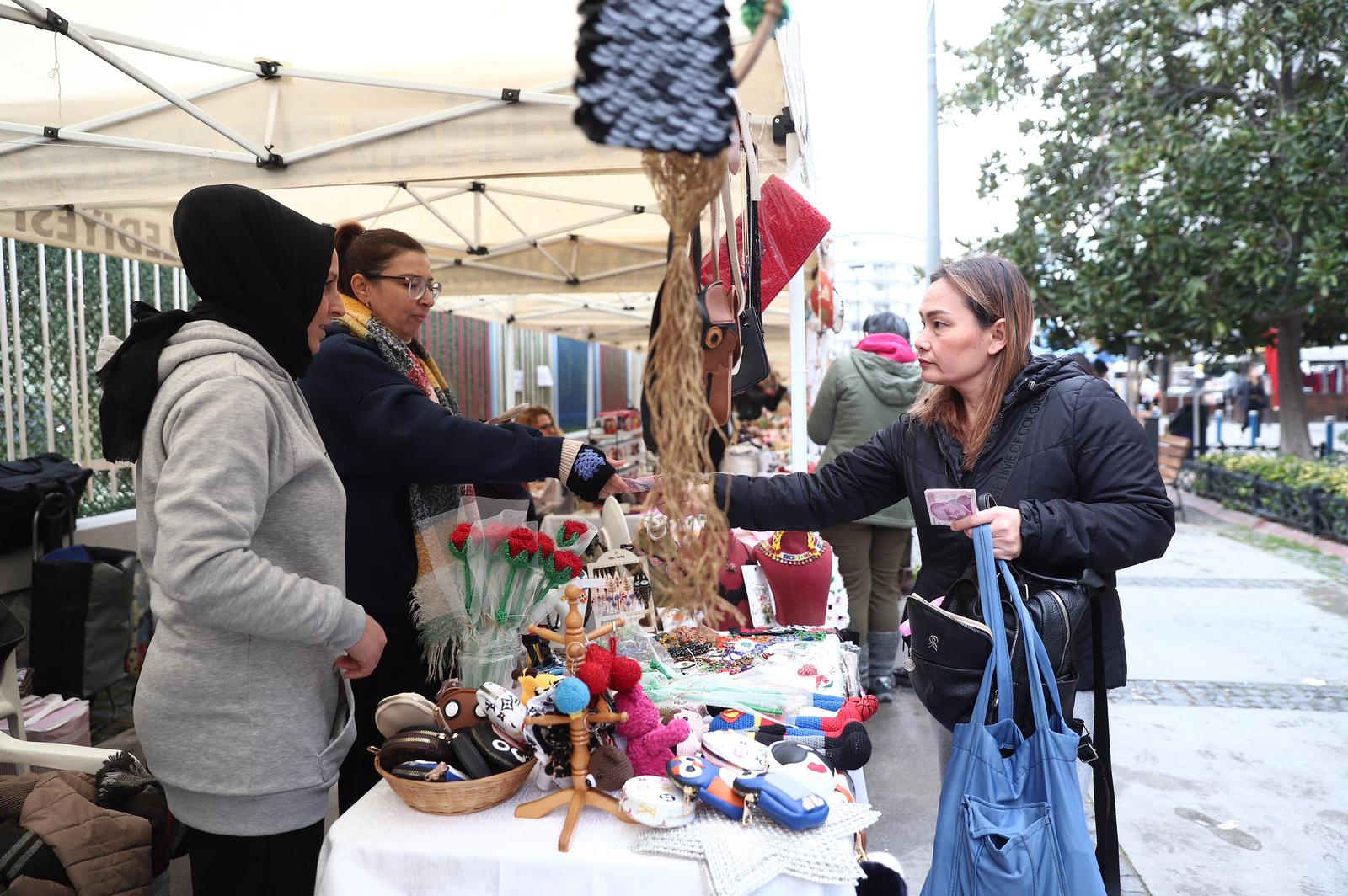 Konak’ta Sevgi, Emekle Güçleniyor (2)