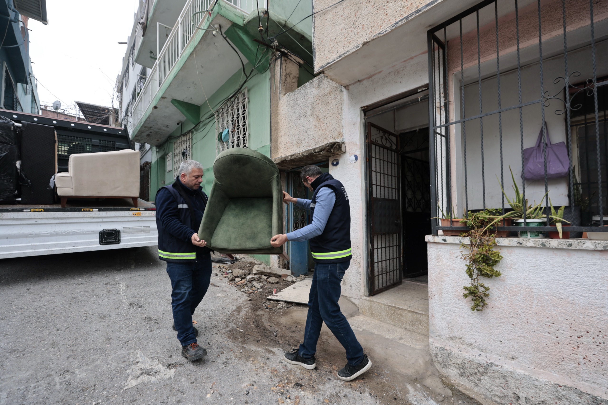 Kullanılmayan Eşyalar Ihtiyaç Sahiplerine Ulaşıyor (3)