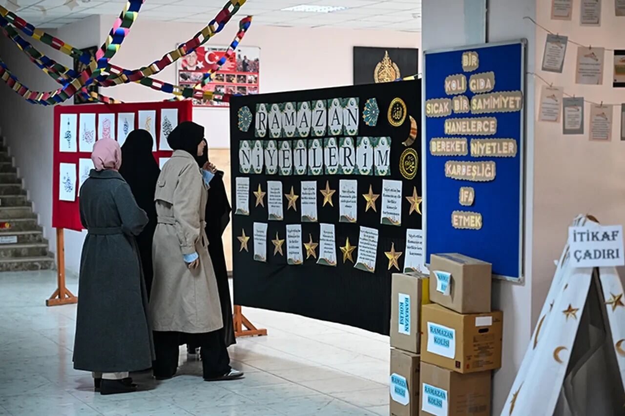 Laiklik Bildirisi Olayi Nedir Im (1)