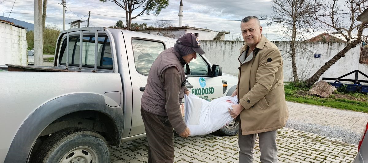 Leyleği Ilk Görene 1 Çuval Un Verildi (2)