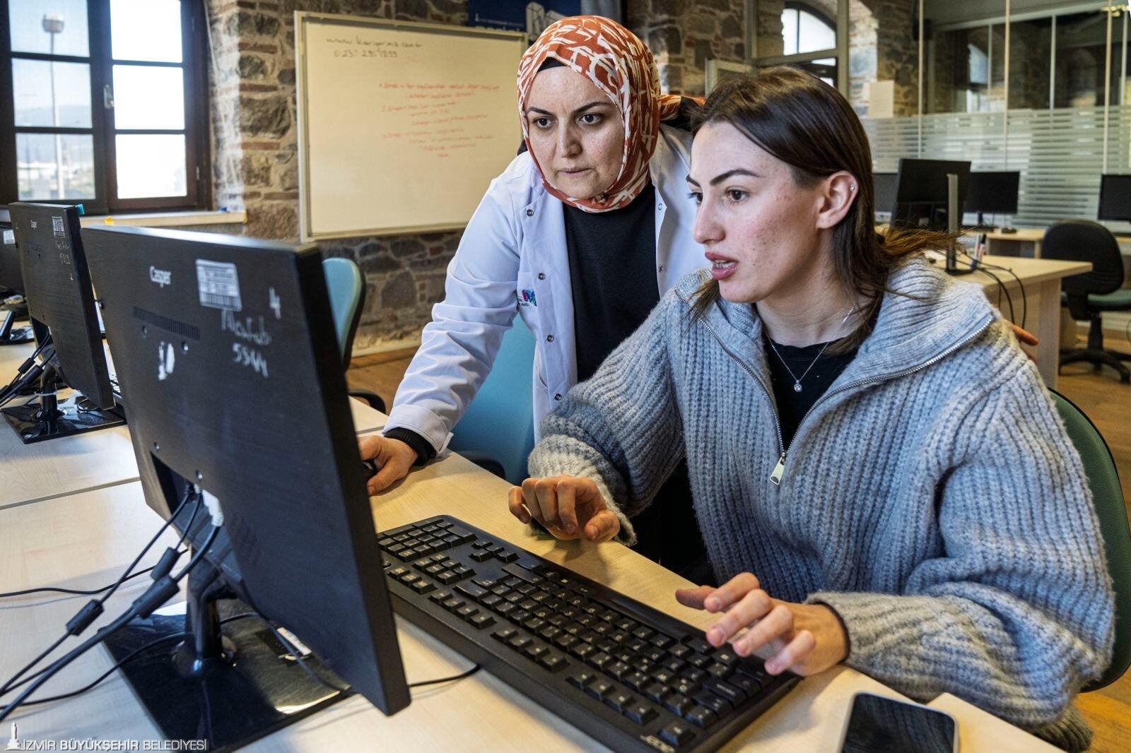 Meslek Fabrikası 33