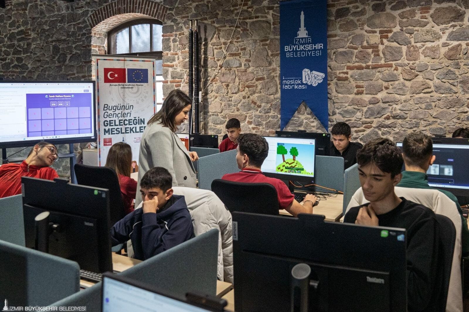 Meslek Fabrikası 55