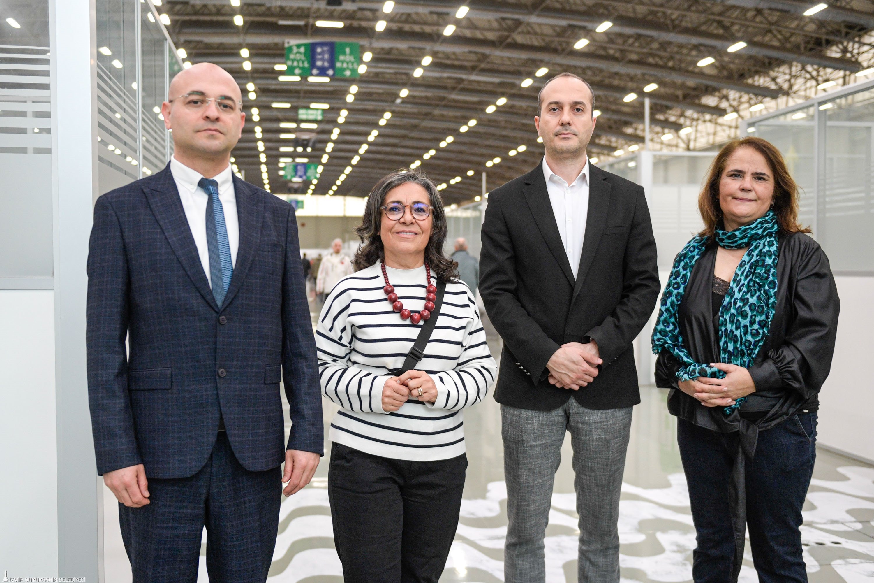 Mülakata Halk Girdi 1