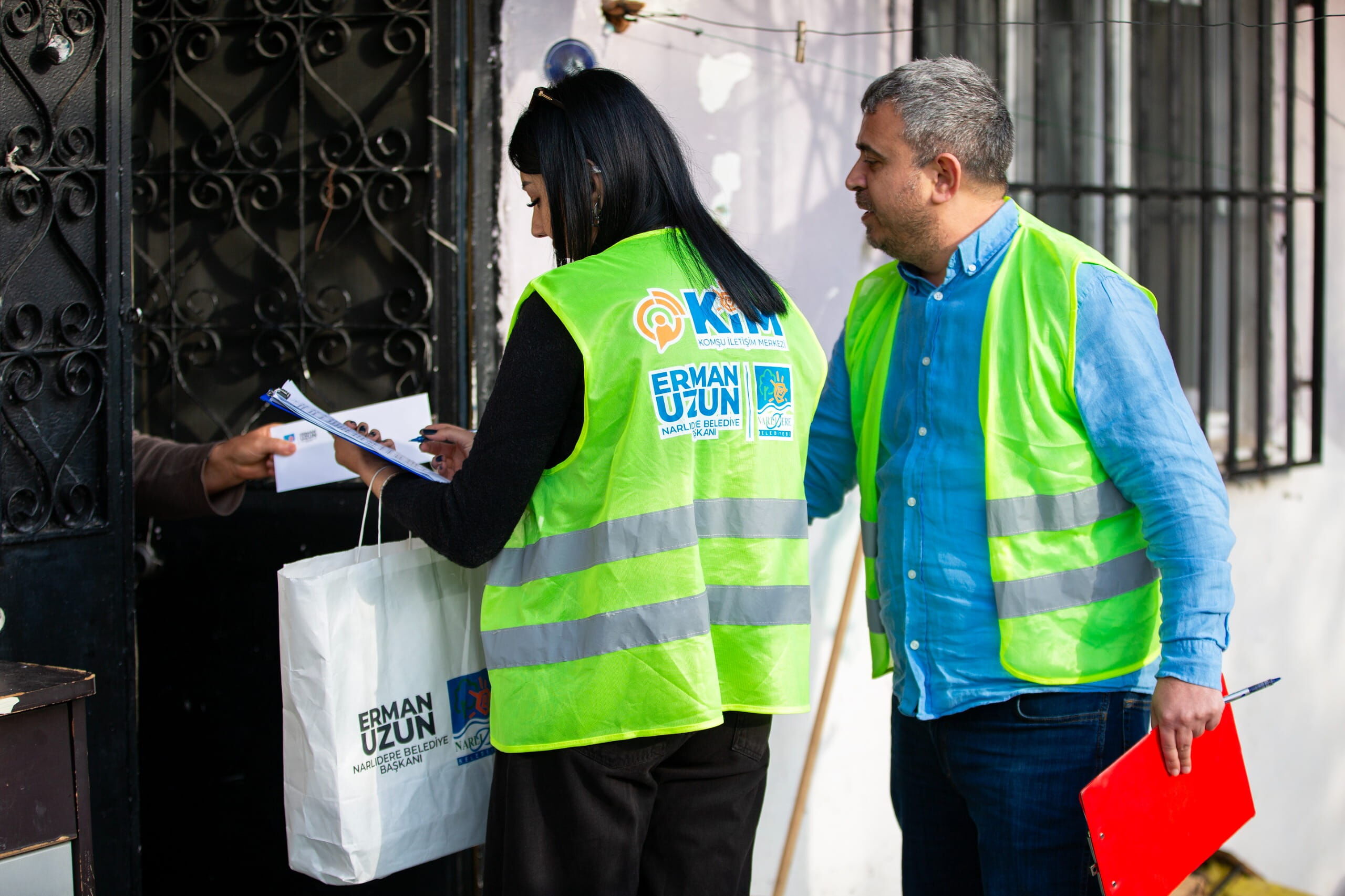 Narlıdere Belediyesi’nden Gıda Kartı Desteği (3)
