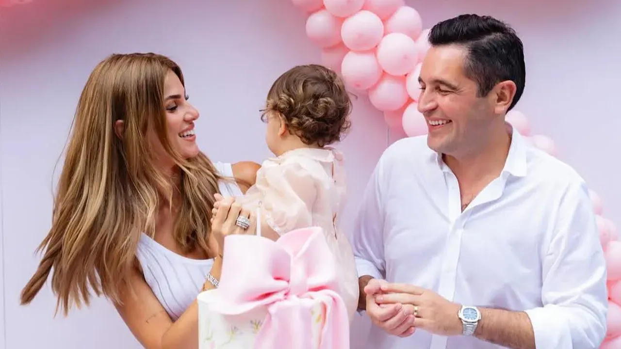 Nazlı Ve Hacı Sabancı Çiftinin Ikinci Çocuk Heyecanı! Cinsiyeti Belli Oldu (1)-1