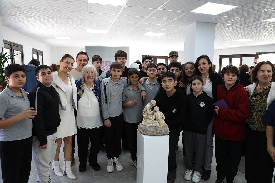 Özdere’de Açıldı, Ziyaretçiler Hayran Kaldı! 24 Şubat’a Kadar Açık (1)