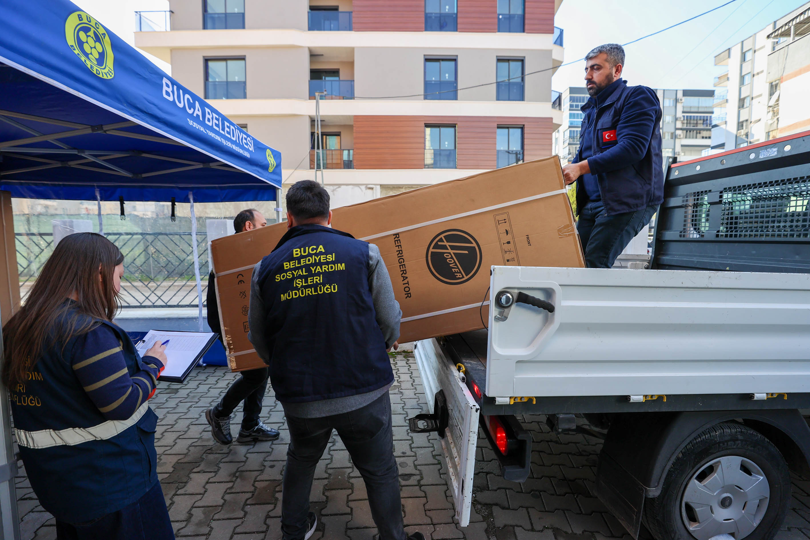 Sel Sonrası Zarar Gören Evlere Belediyeden Eşya Yardımı (4)