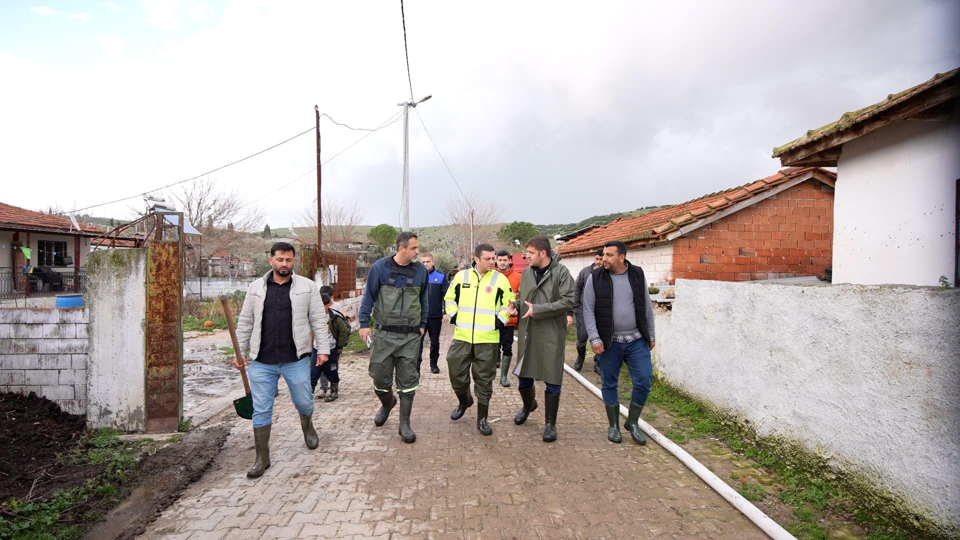 Tarihin En Yoğun Yağışlarından Biri Torbalı’yı Etkisi Altına Aldı. (6)