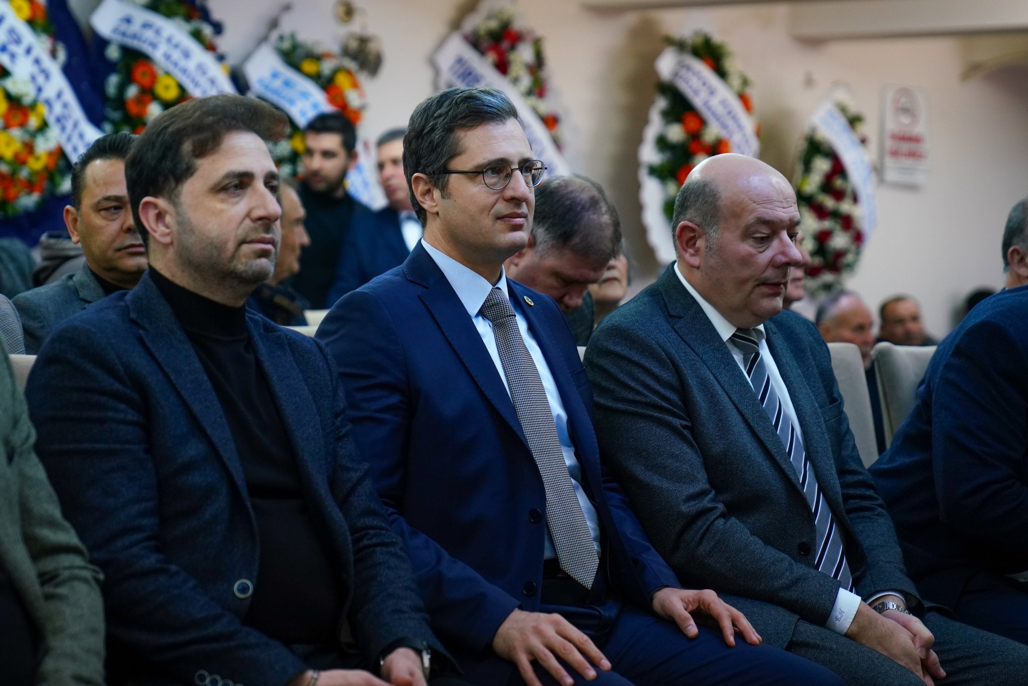 Tire’de Dikkat Çeken Ziyaret Chp'li Yücel Esnafla Buluştu (2)