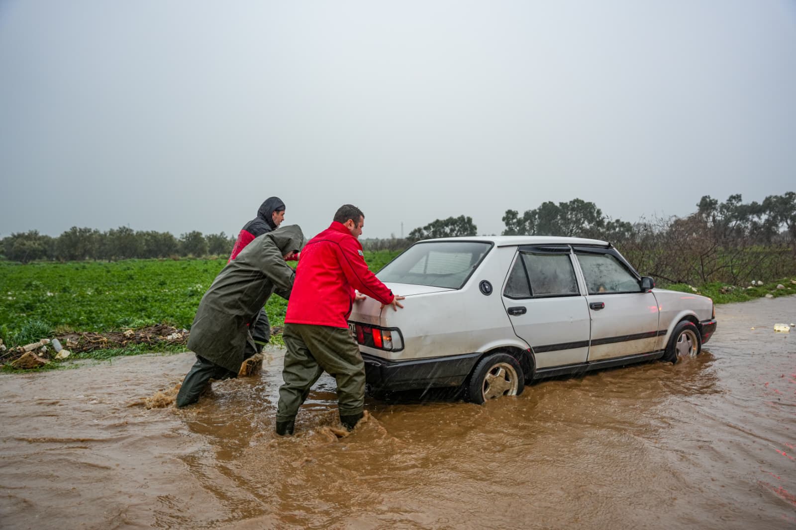 Torbalı’da Yağış Seferberliği (4)