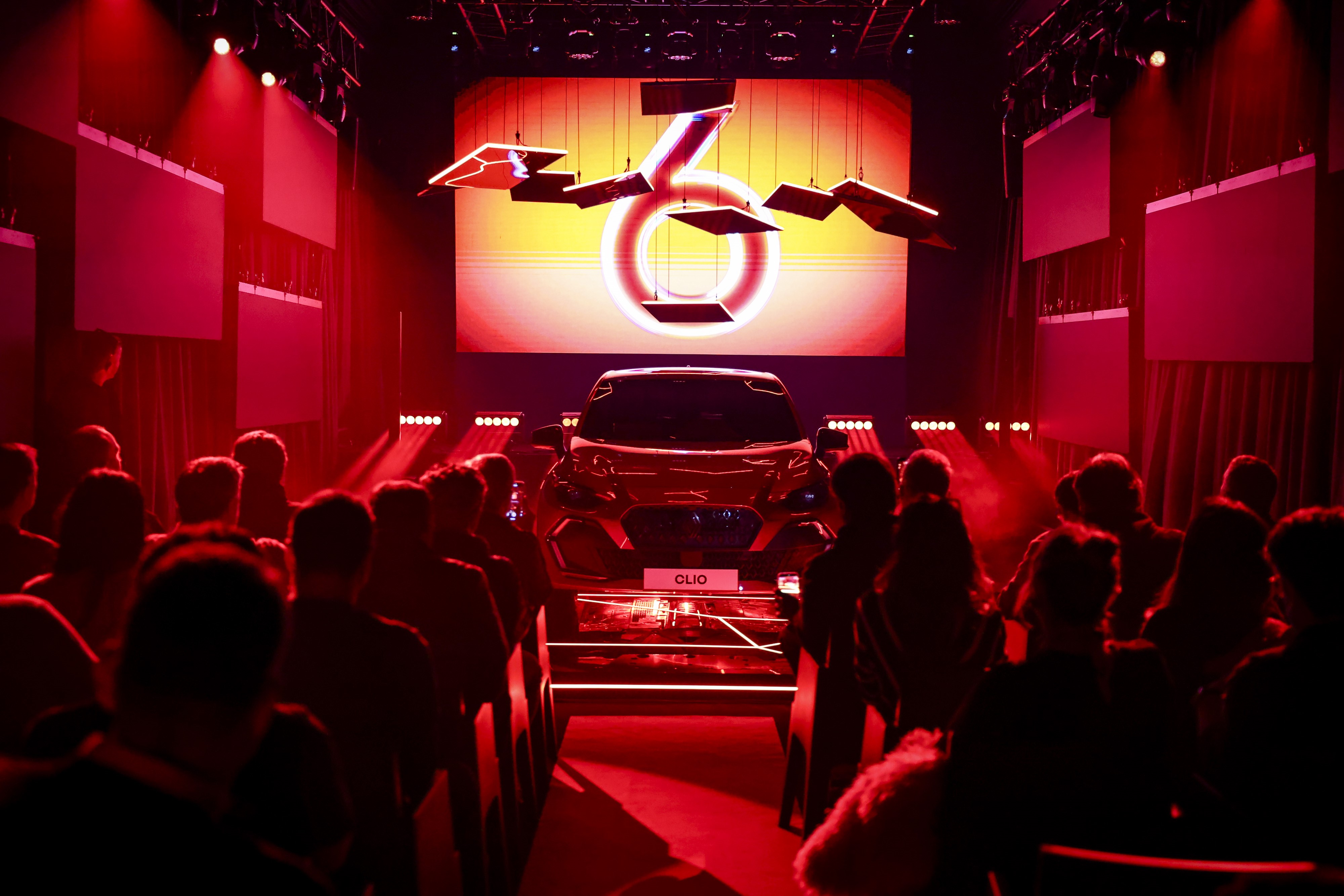 Türkiye’nin En Çok Tercih Edilen Otomobili Clio, Yeni Nesliyle Satışta (5)