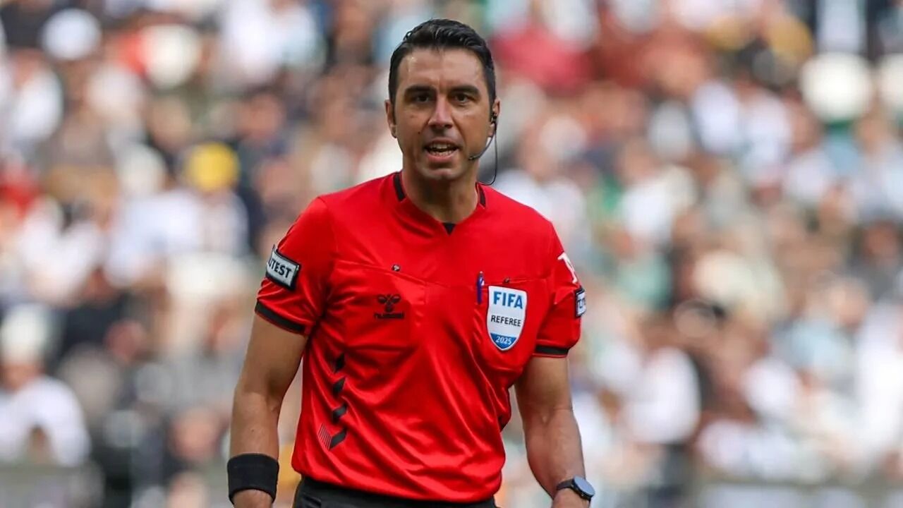 Unlu Hakem Gorevini Birakti Arda (1)