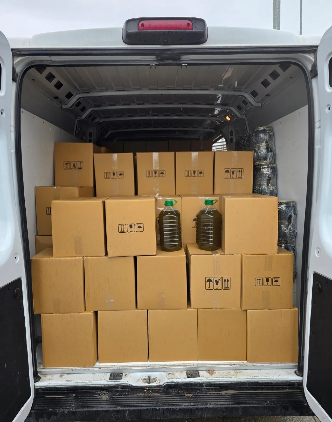 Vatandaşa Yedireceklerdi! Aydın'da Sahte Yağ Operasyonu1