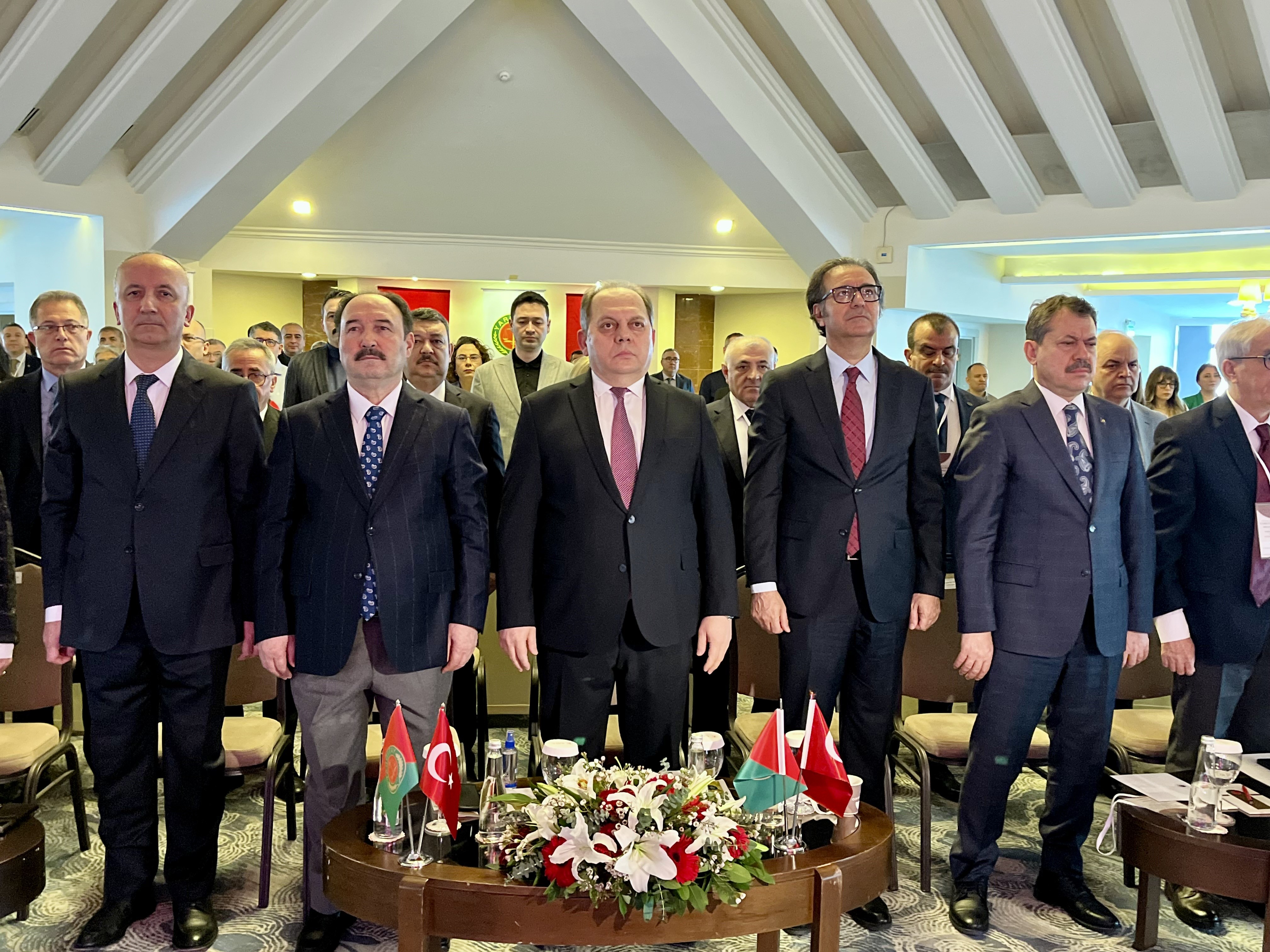 Yargıtay Ve Bam Üyeleri İzmir’de Bir Araya Geldi (1)