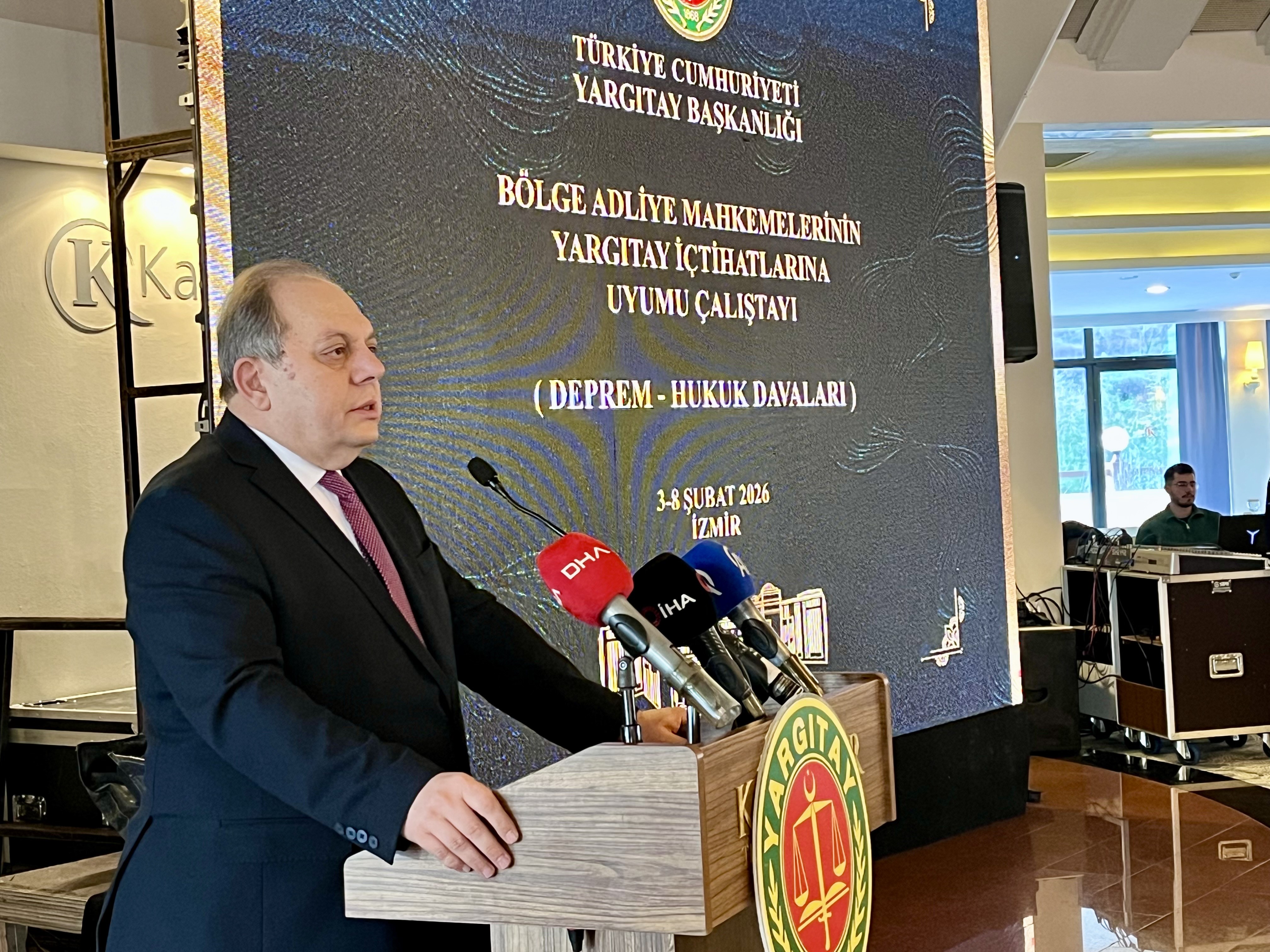 Yargıtay Ve Bam Üyeleri İzmir’de Bir Araya Geldi (5)