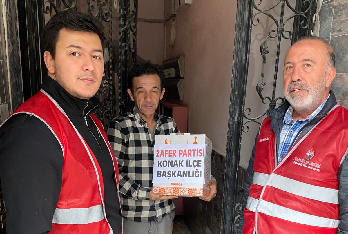Zafer Partisi Konak’tan Dayanışma Örneği-1