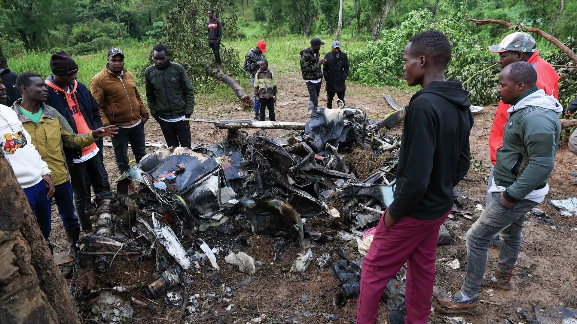 1103912577 012130721849 1920X0 8