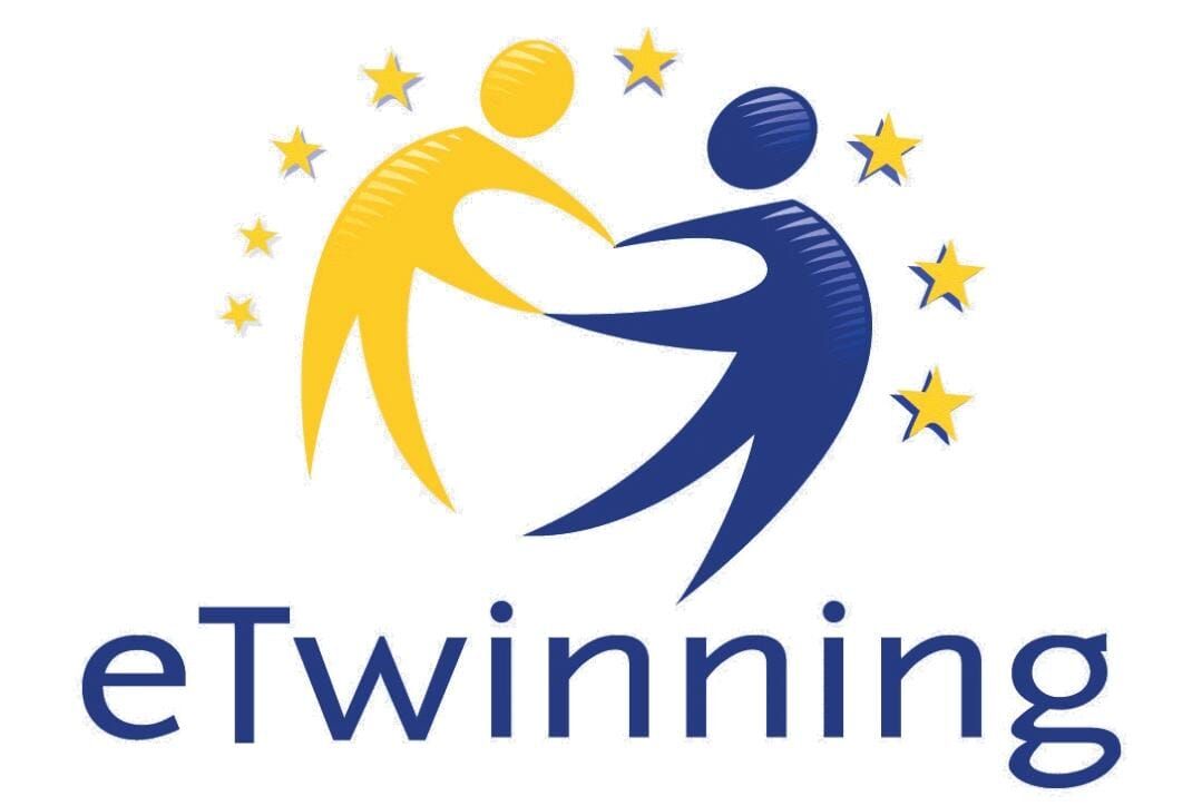 7 Ülkeden Öğrenciler Mutfakta Buluşuyor, Kültürler Dijital Ortamda Birleşiyor (4)