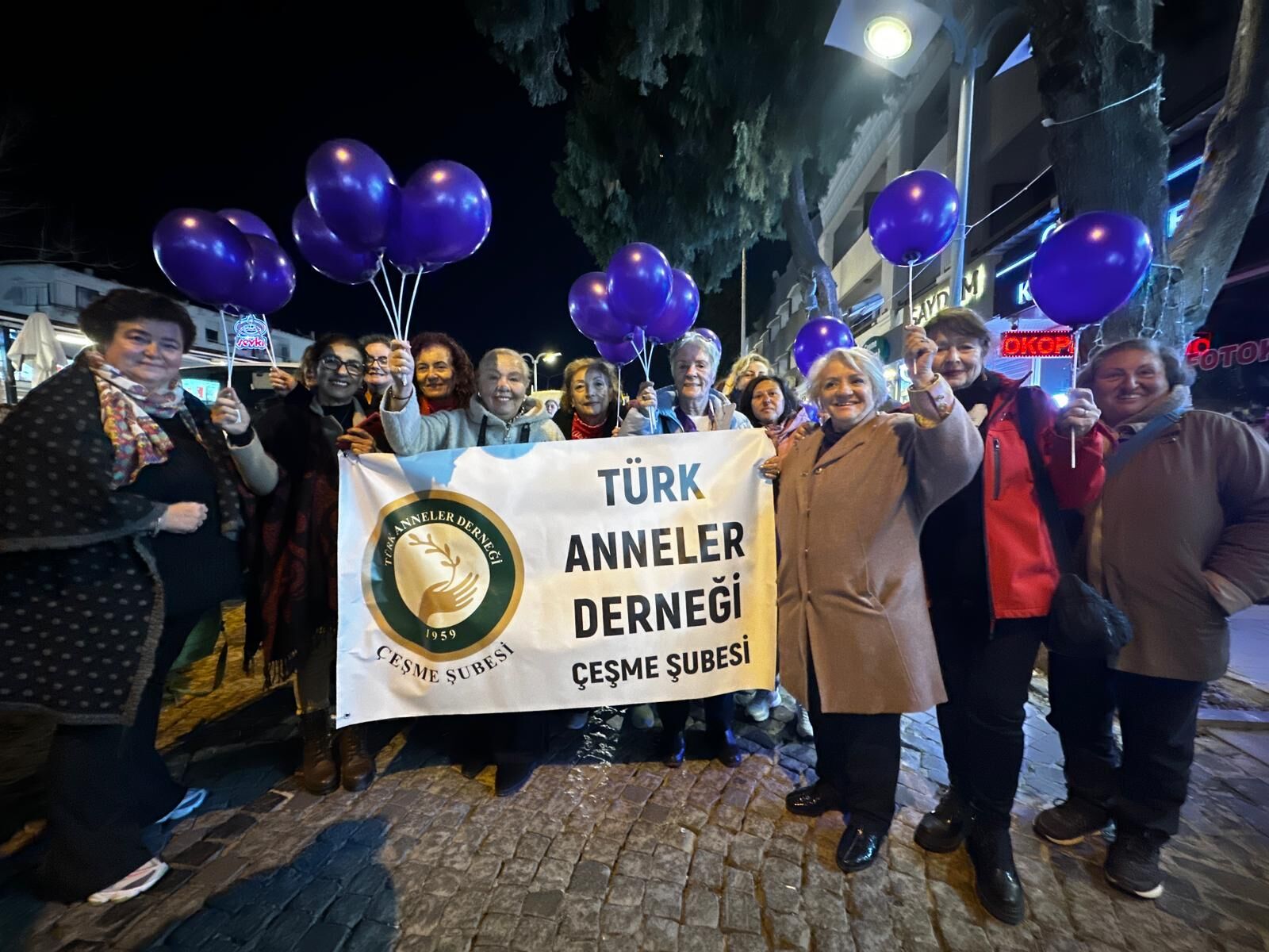 8 Mart’ta Çeşme Meydanı Kadınlarındı (5)