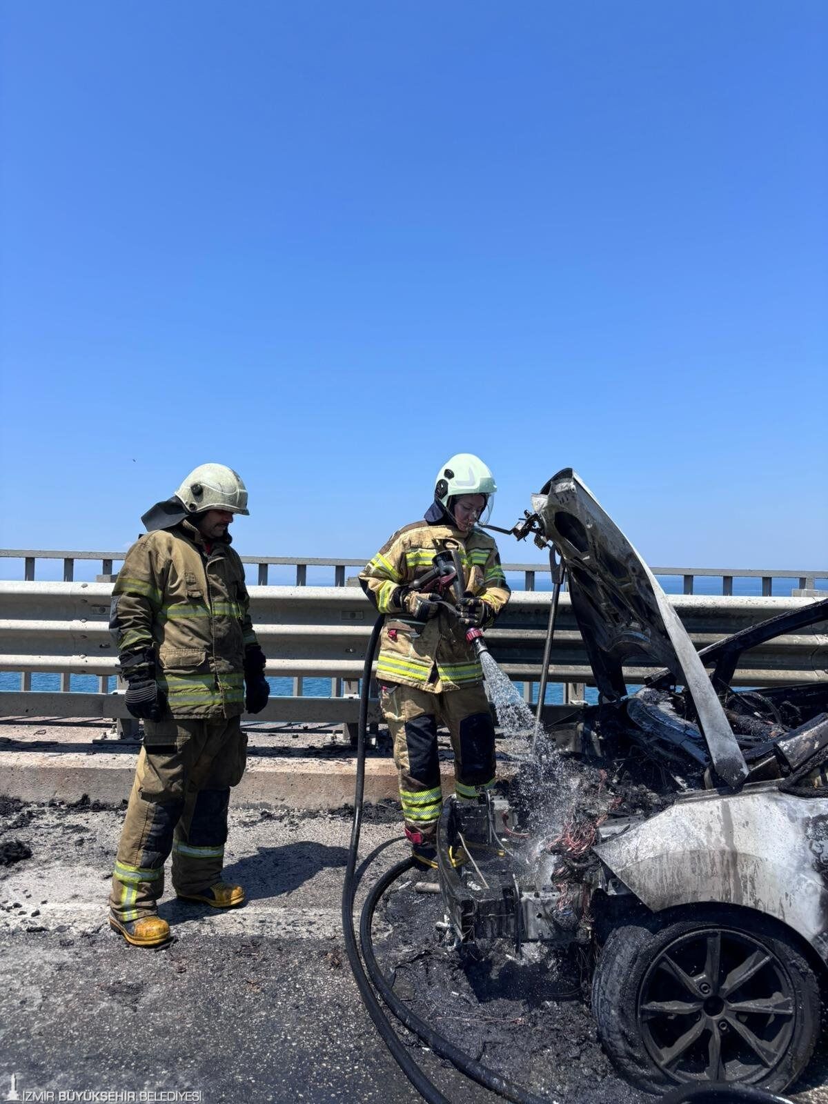 Alevlerin Arasındaki Çocukluk Hayali