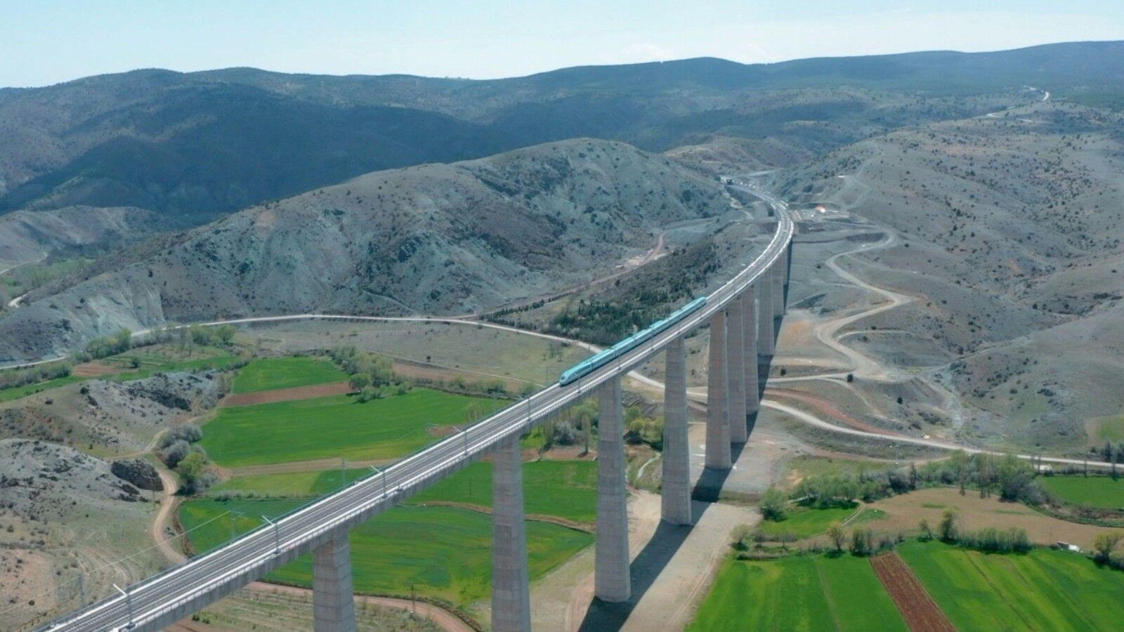 Ankara Eskişehir Hattı 17 Yaşında Yht Yolcuları Rekor Kırıyor (1)