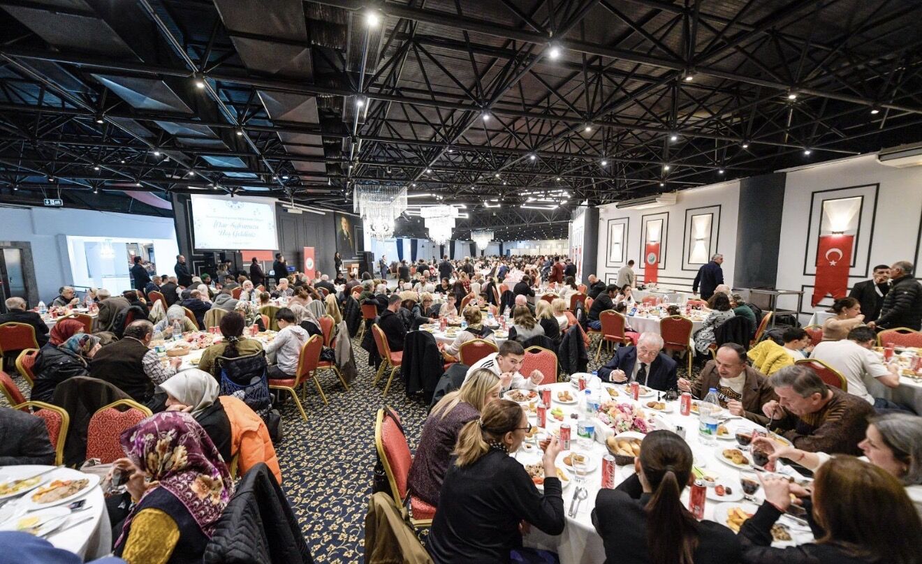 Balçova’da Şehit Yakınları Ve Gaziler Onuruna Iftar (2)