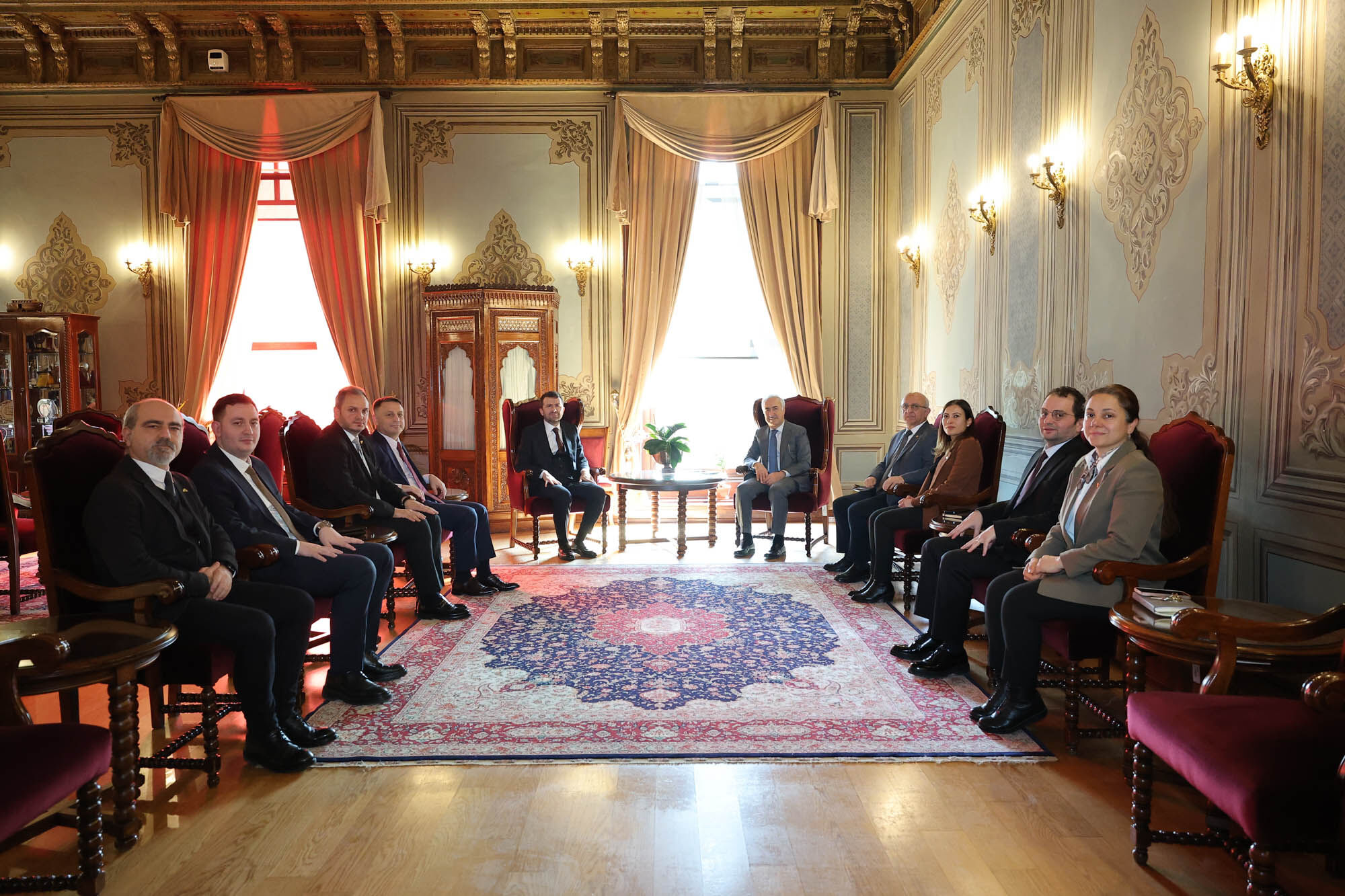 Basın İlan Kurumu Ile İstanbul Üniversitesi Arasında Iş Birliği (1)