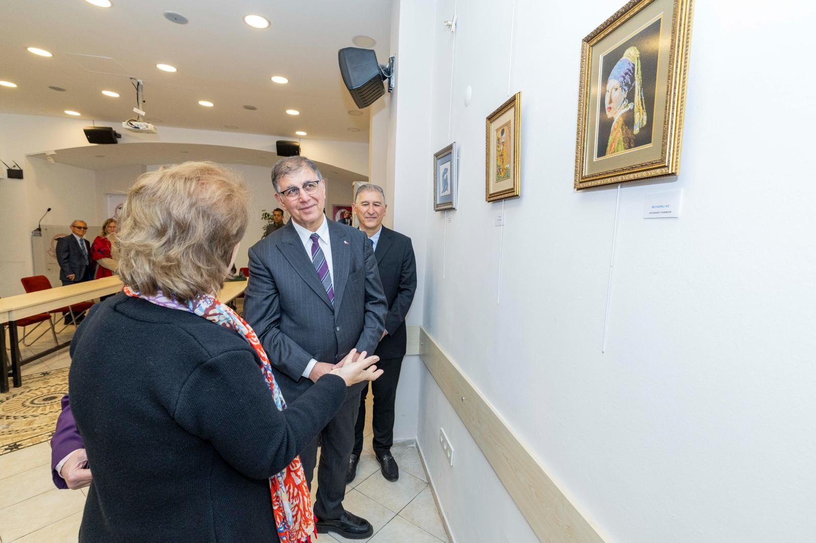 Başkan Tugay’dan Sağlık Emekçilerine Teşekkür (3)