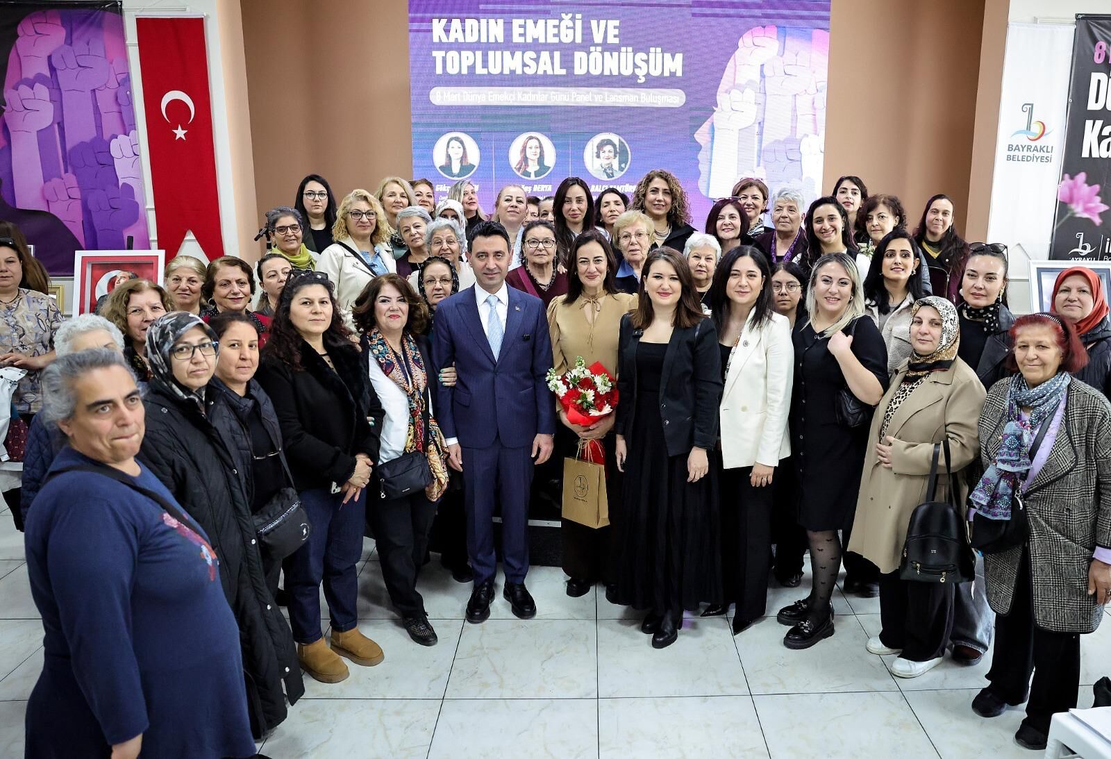 Bayraklı’da ‘Kadın Emeği Ve Toplumsal Dönüşüm’ Paneli Gerçekleşti (2)