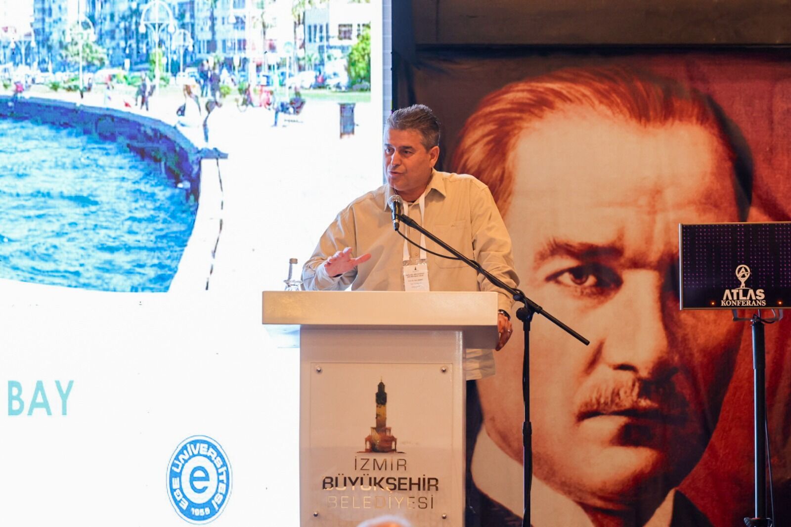 Bilim Insanları İzmir Körfezi’nin Geleceğini Masaya Yatırdı (9)