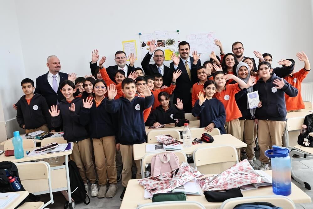 Bornova, Konak Ve Karabağlar’da Hayata Geçirilen 20 Okul