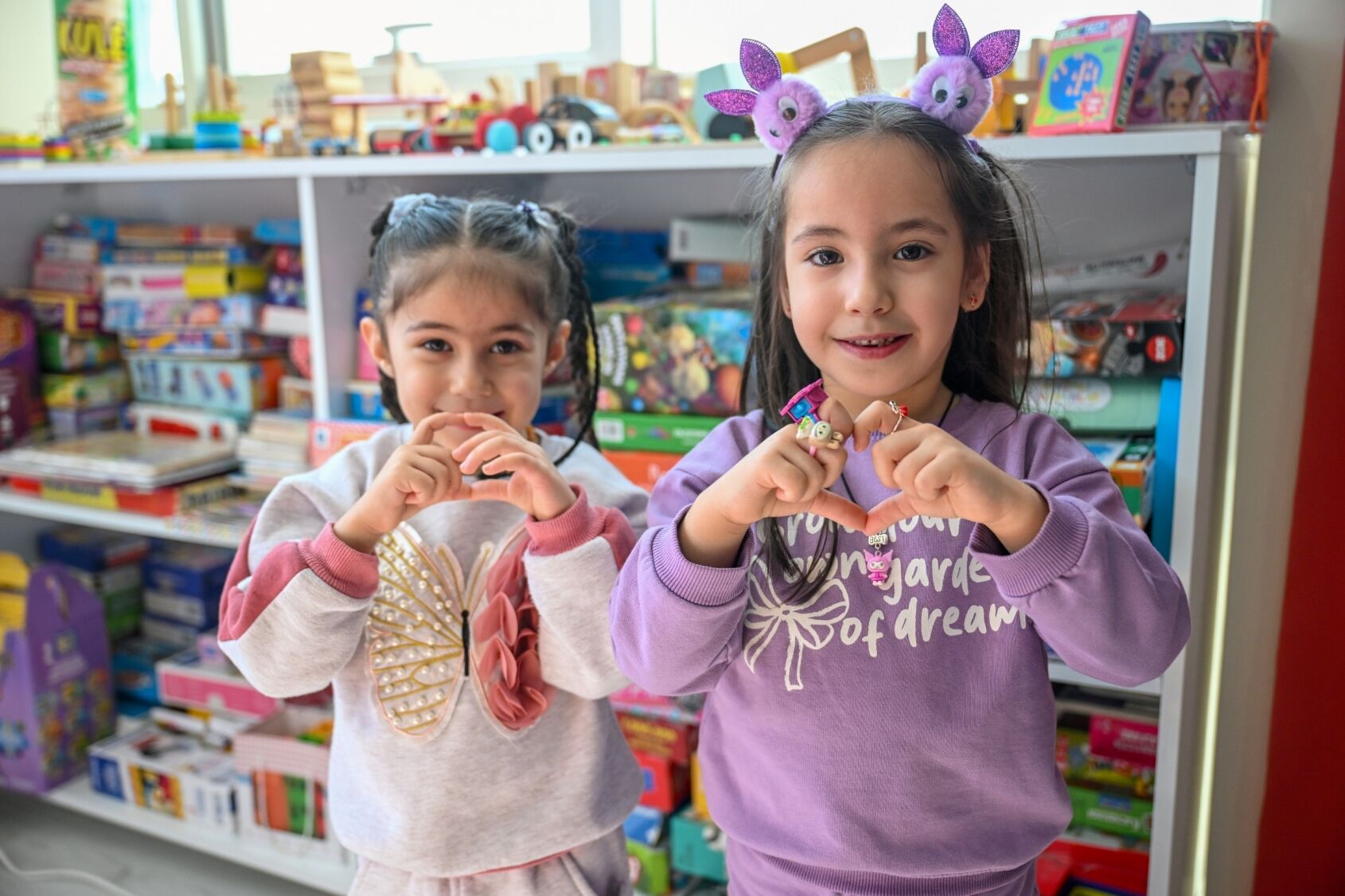 Bornova’da Çocuklara Dayanışma Ve Oyun Dolu Bir Alan Oyuncak Kütüphanesi (6)