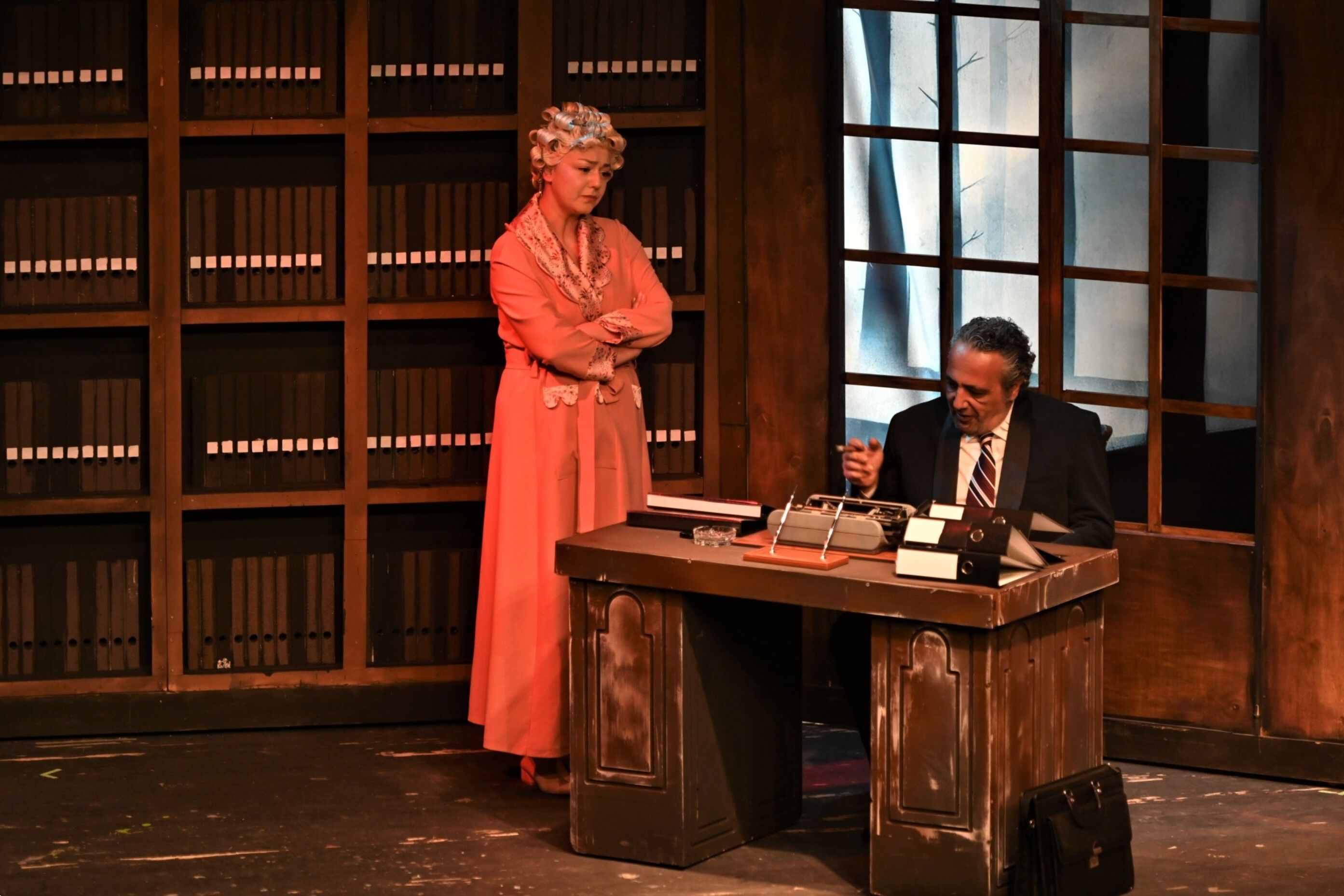 Bornova’da Tiyatro Gecesi 'Kont Öderland' Ayakta Alkışlandı (9)