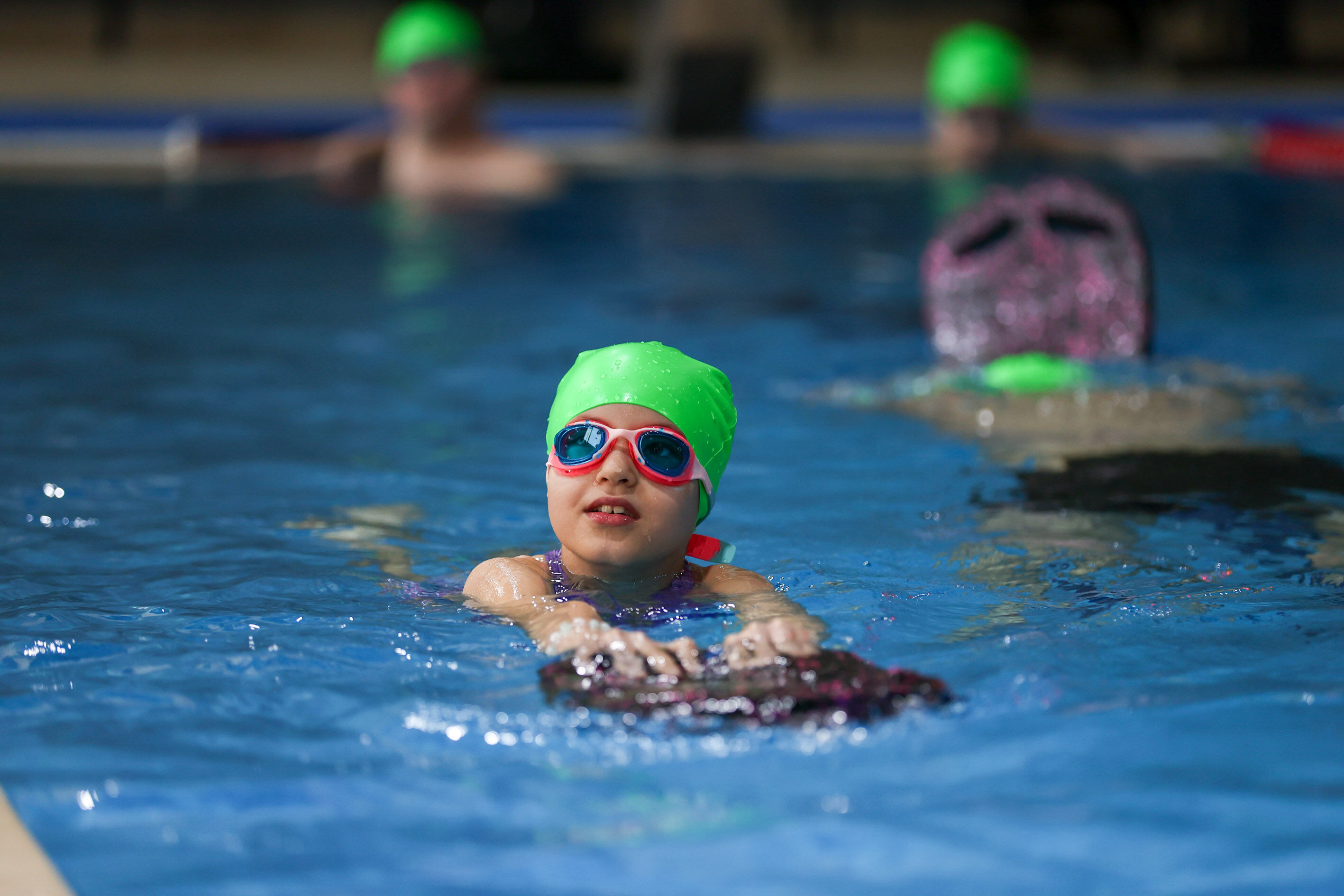 Buca’da Engeller Kulaçlarla Aşılıyor (6)