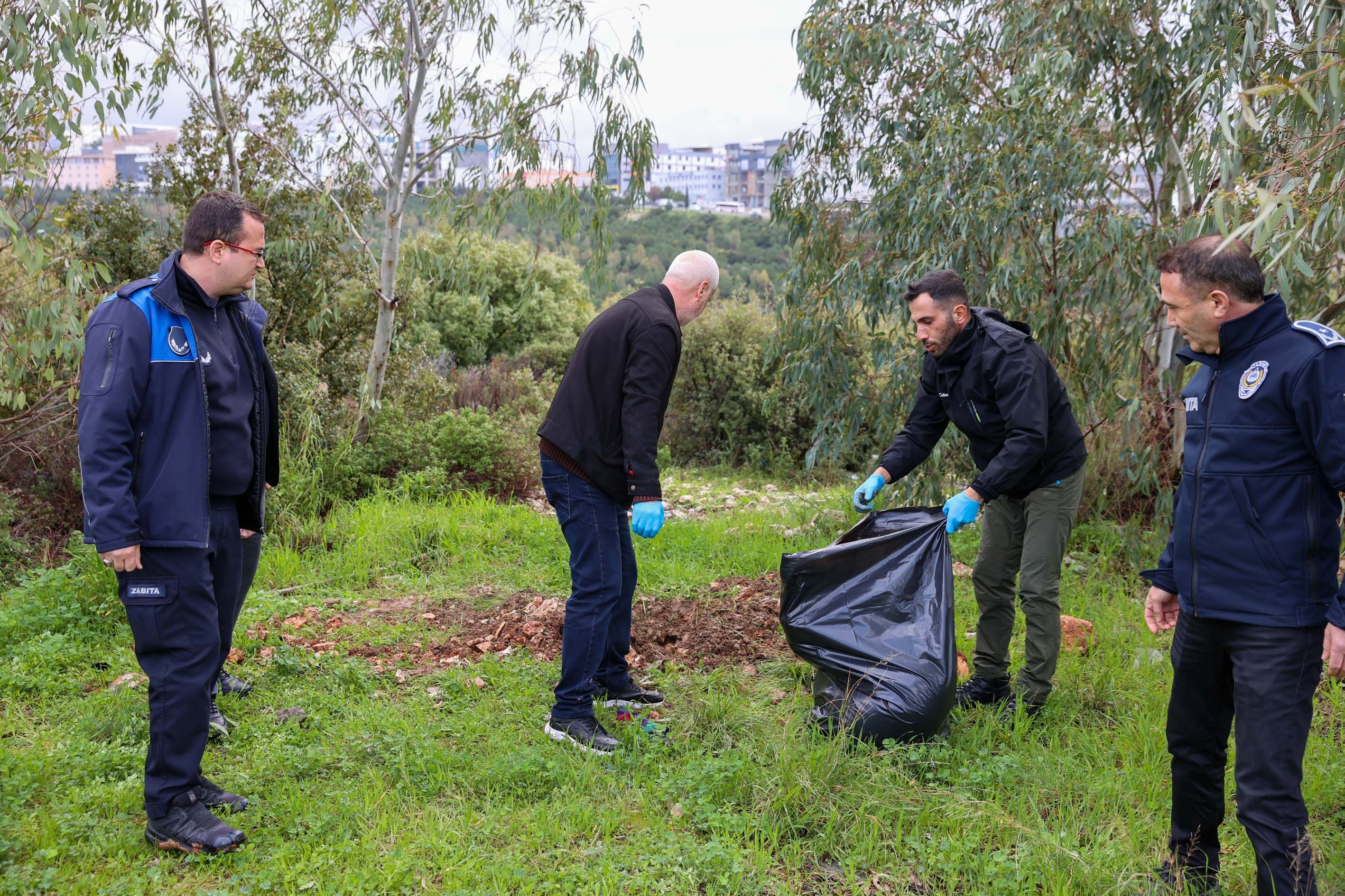 Buca’da Şok Eden Gelişme Can Dostlar Zehirlenerek Hayatını Kaybetti! (4)