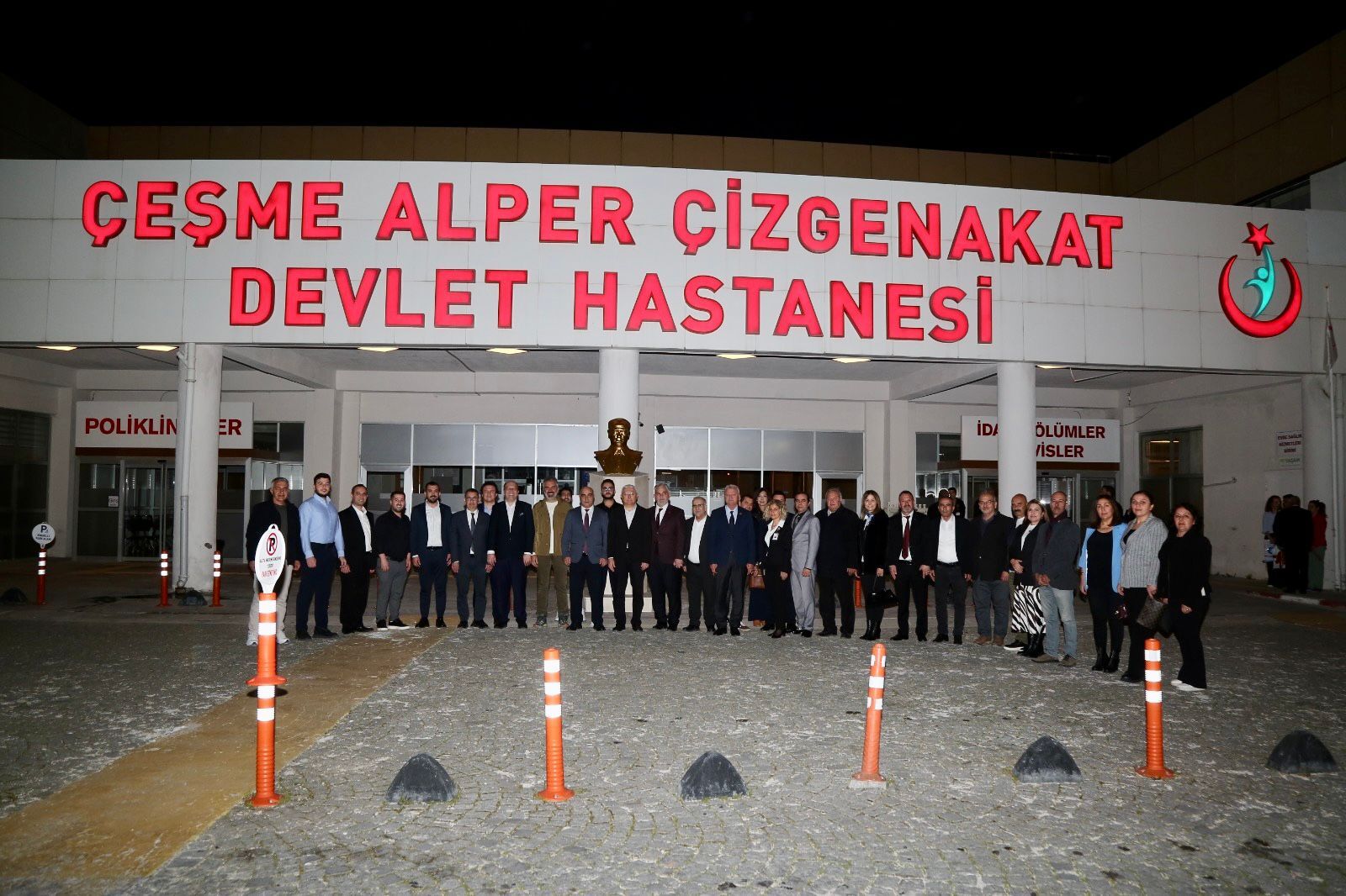 Çeşme Alper Çizgenakat Devlet Hastanesi’nin Ev Sahipliğinde Düzenlenen Iftar Programı, Protokol Üyeleri, Sağlık Çalışanları Ve Davetlilerin Katılımıyla Gerçekleşti (2)