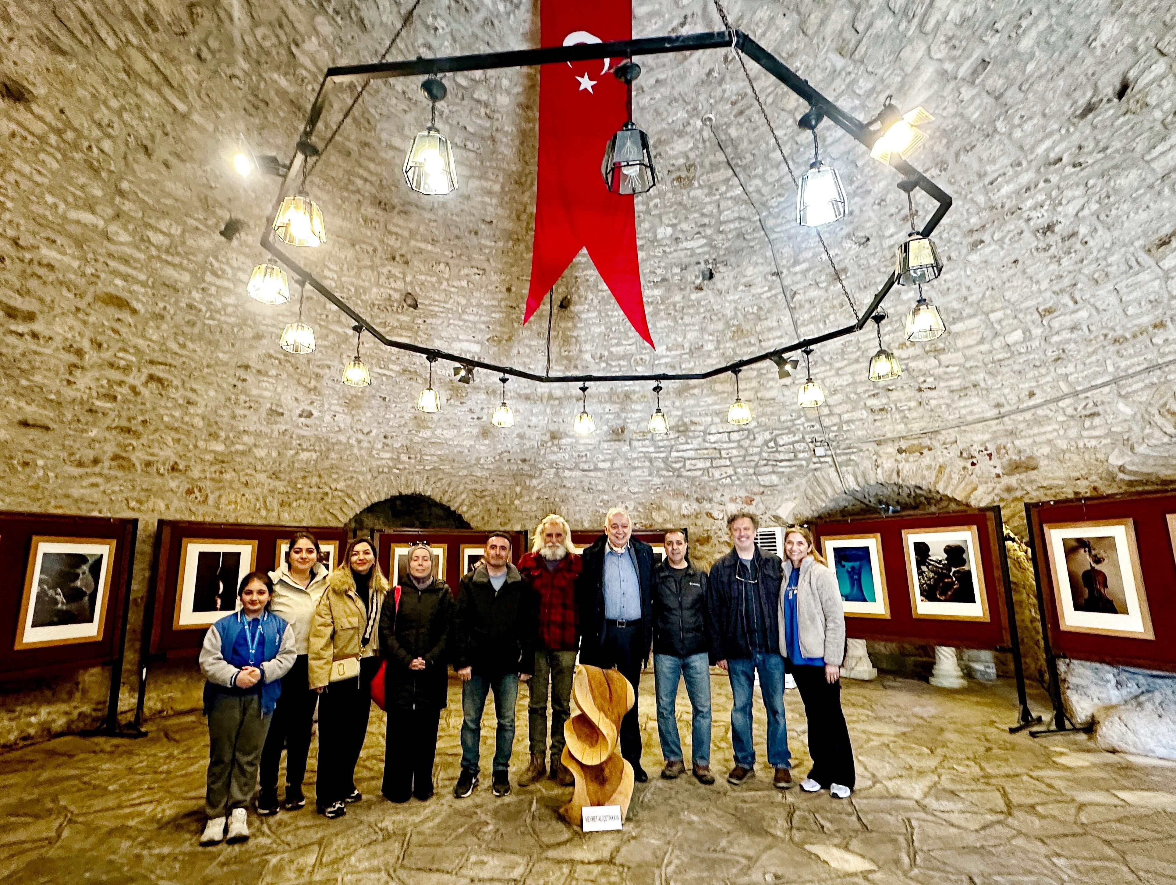 Çeşme Kalesi'nde Emel Nilgün Süldür'ün 'Still Life' Sergisi Açıldı (3)